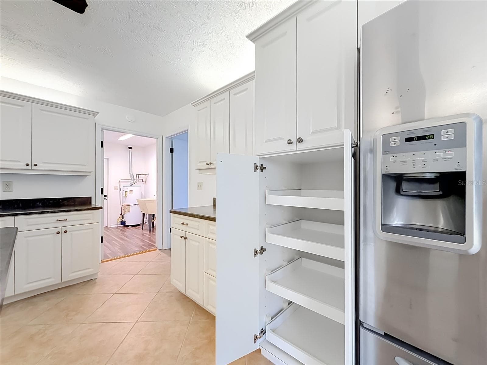 Pullout Shelves in Large Kitchen - 707 NE 46TH CT, OCALA