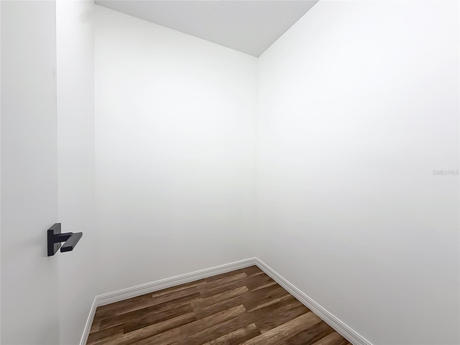 Primary Closet - 707 NE 46TH CT, OCALA