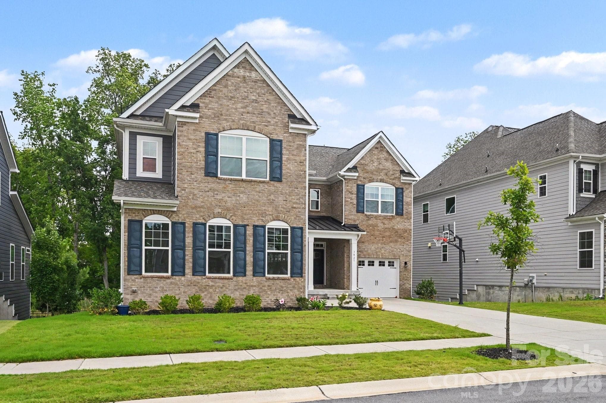 Single Family Residence at Davidson, photo 2 of 33