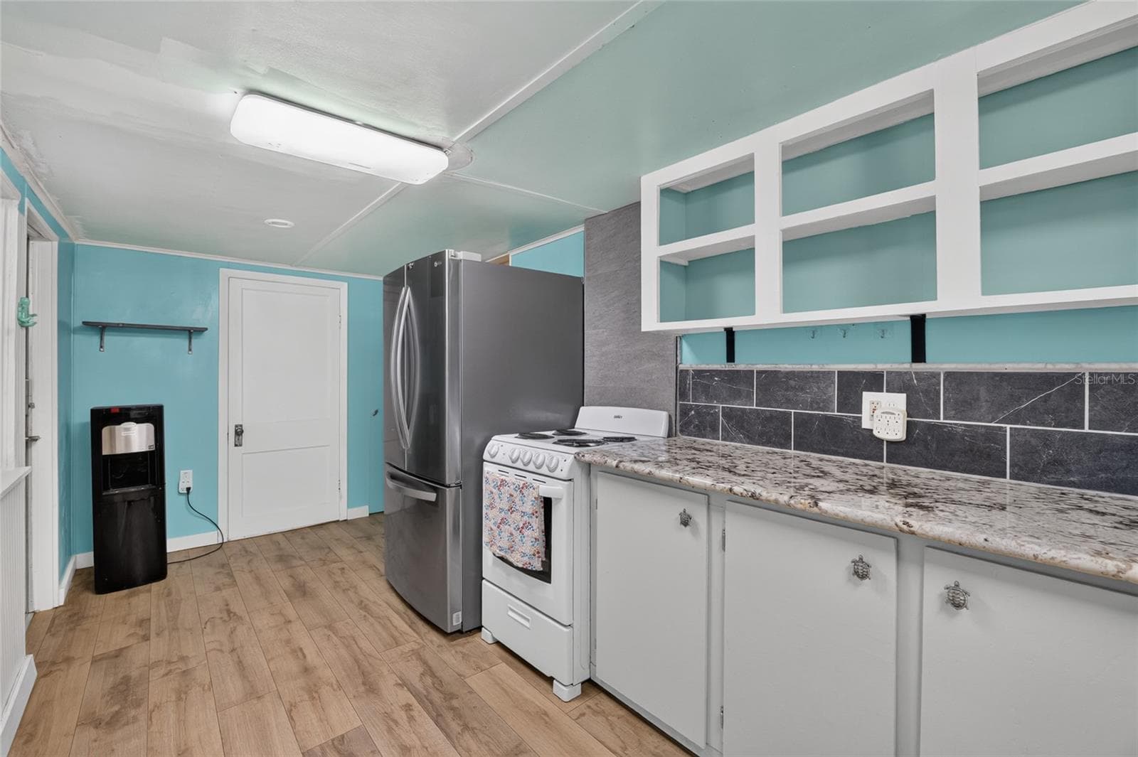 Single Family Residence at 2 ALLEY A, YANKEETOWN, photo 23 of 42