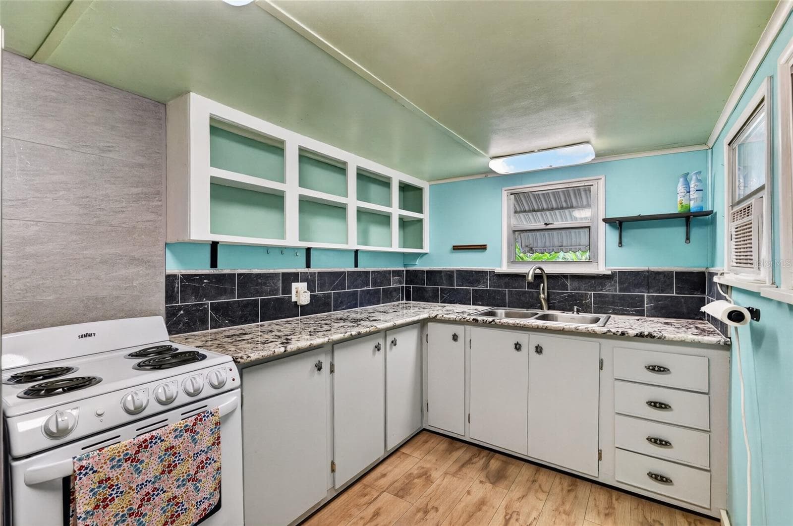 Single Family Residence at 2 ALLEY A, YANKEETOWN, photo 24 of 42