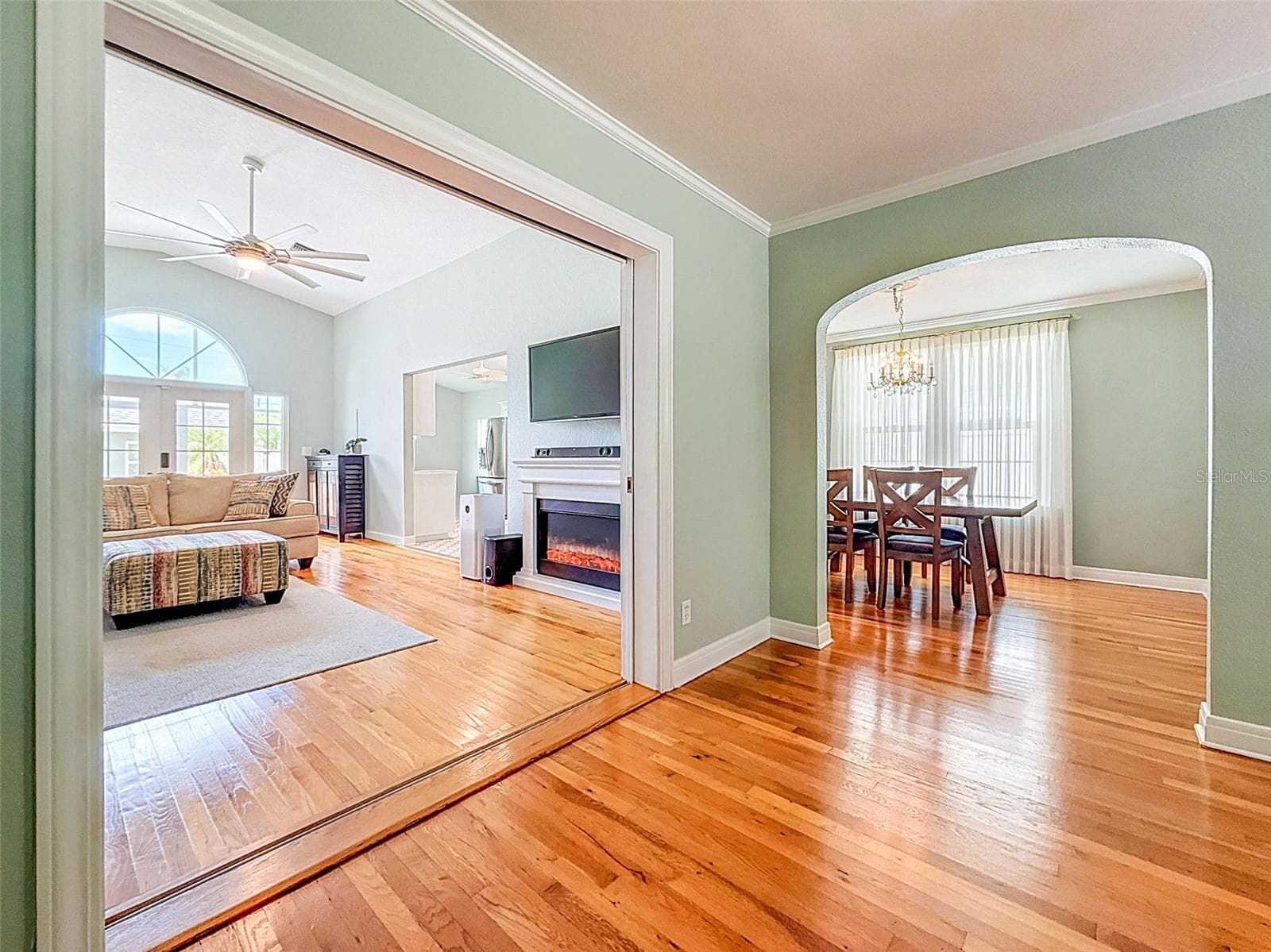 Single Family Residence at 182 29TH AVE N, ST PETERSBURG, photo 20 of 97