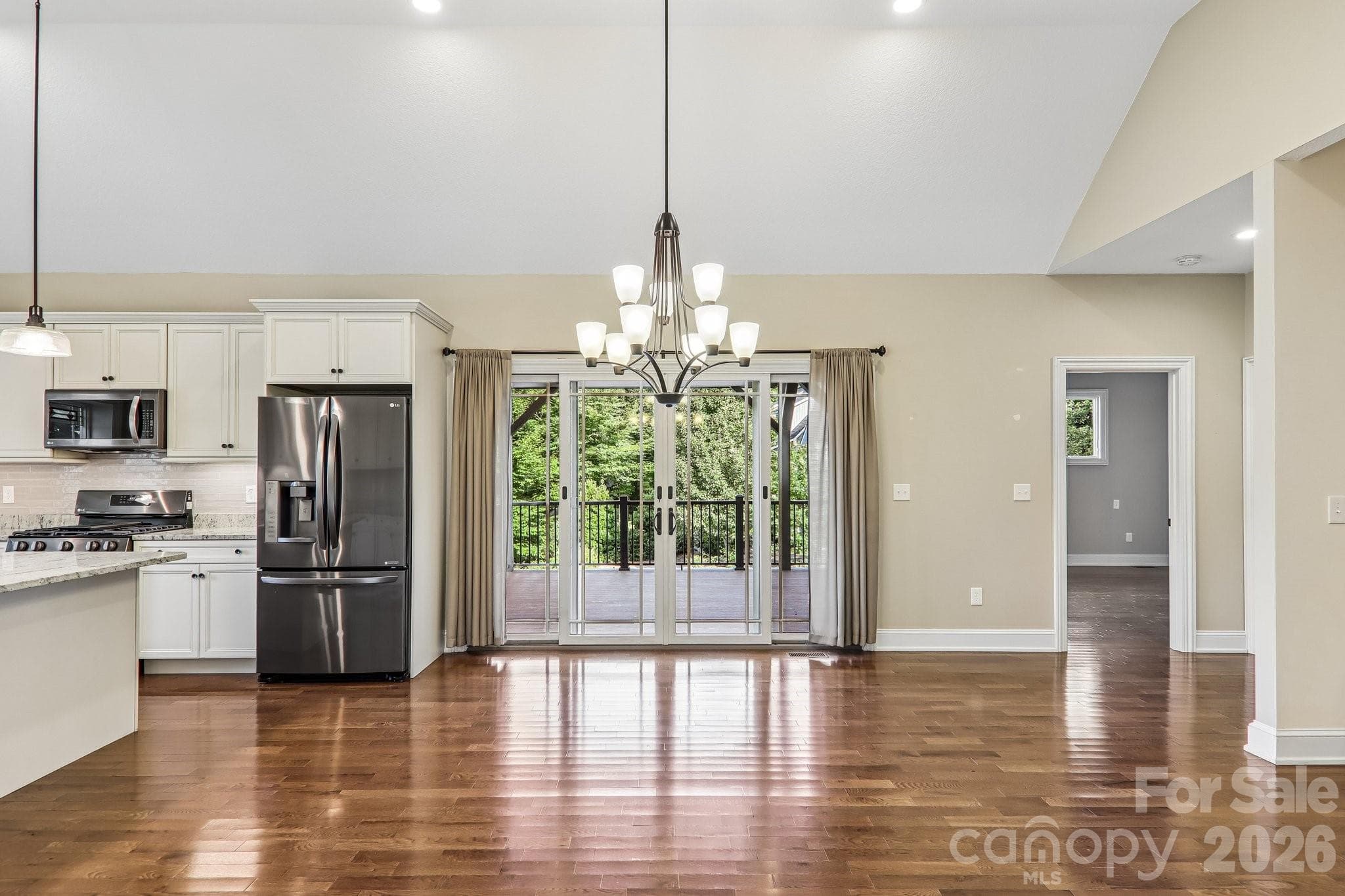Single Family Residence at 17 Hamilton Woods Lane, Etowah, photo 19 of 47