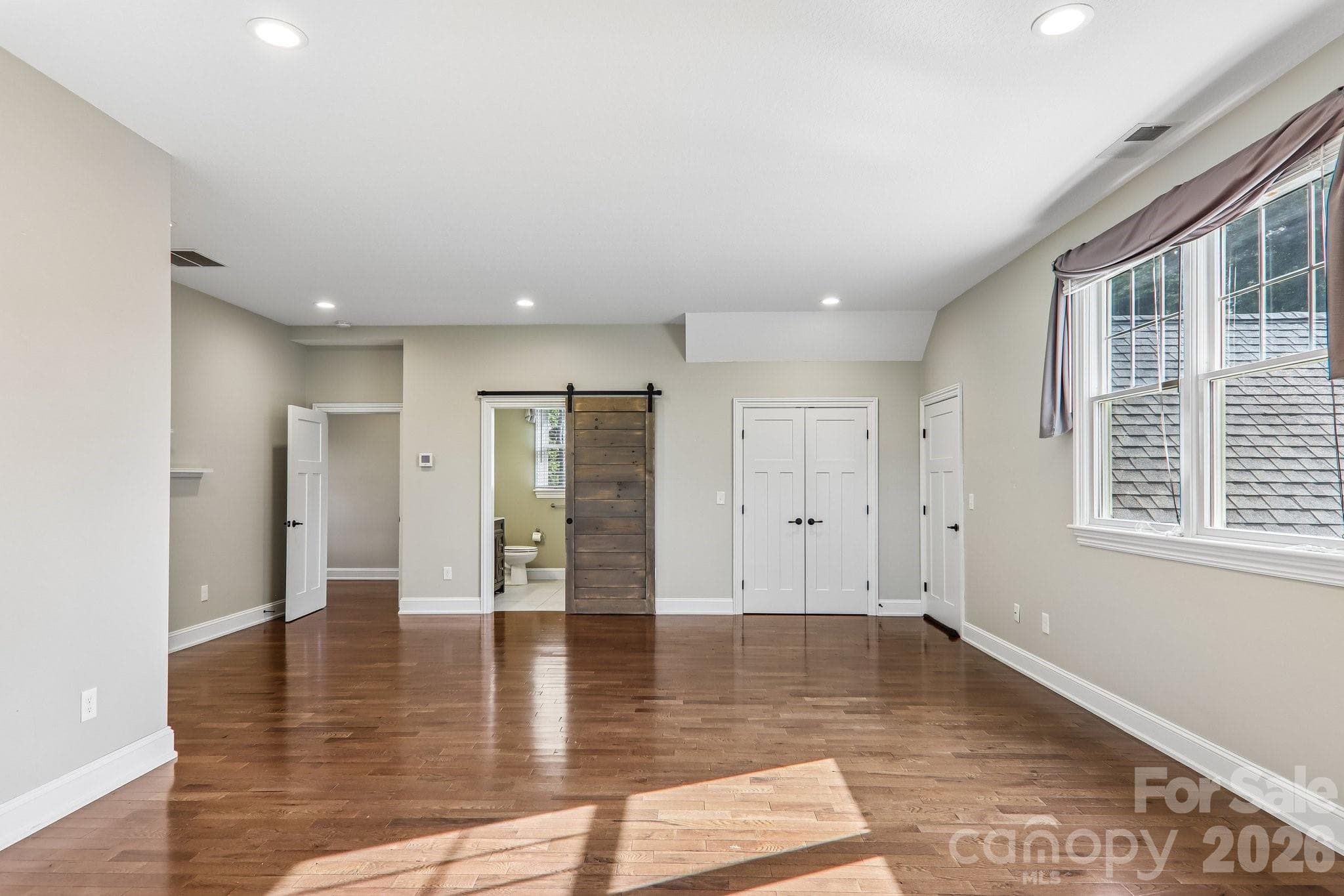 Single Family Residence at 17 Hamilton Woods Lane, Etowah, photo 33 of 47