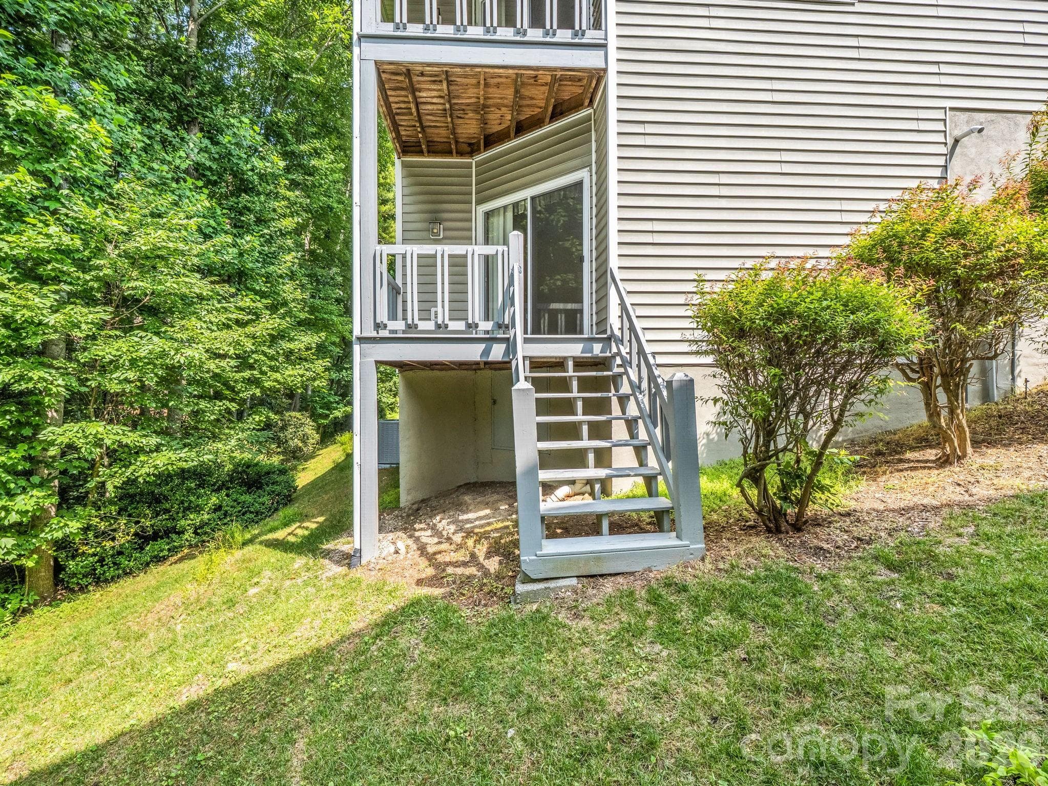Townhouse at Hendersonville, photo 4 of 40