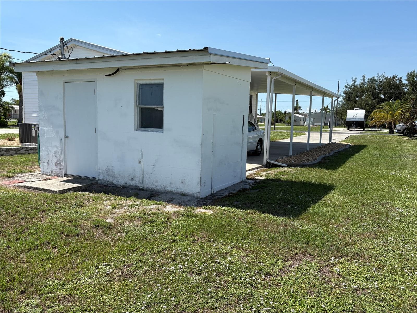 Manufactured Home at 29192 CRAWFORD AVE, PUNTA GORDA, photo 39 of 57