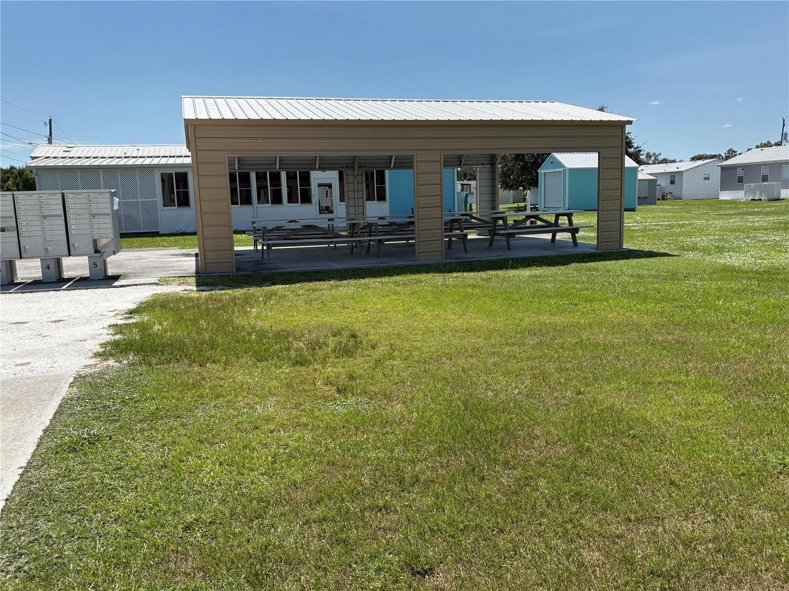 Manufactured Home at 29192 CRAWFORD AVE, PUNTA GORDA, photo 55 of 57