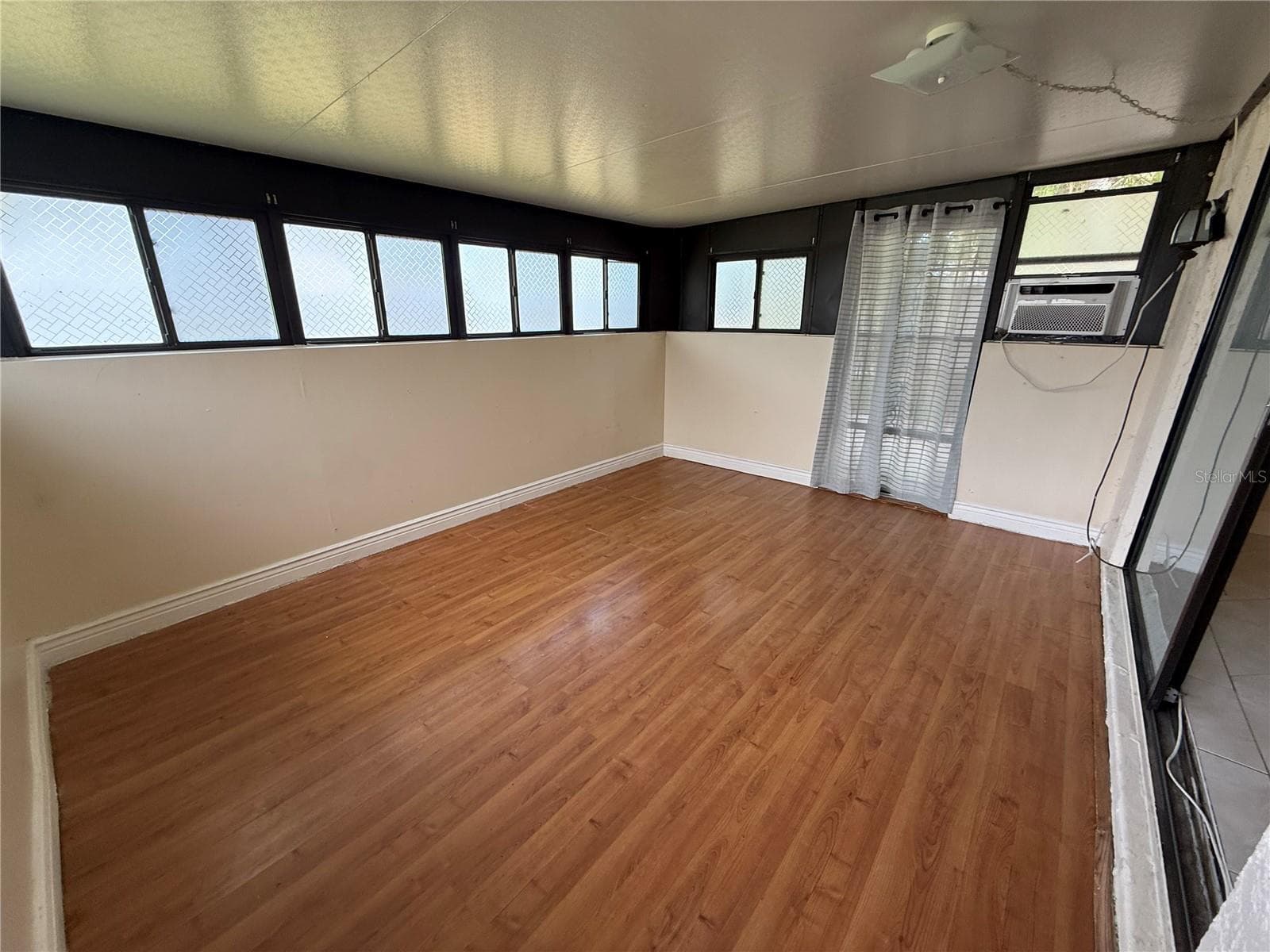 Florida room - 5130 70TH PL N, PINELLAS PARK