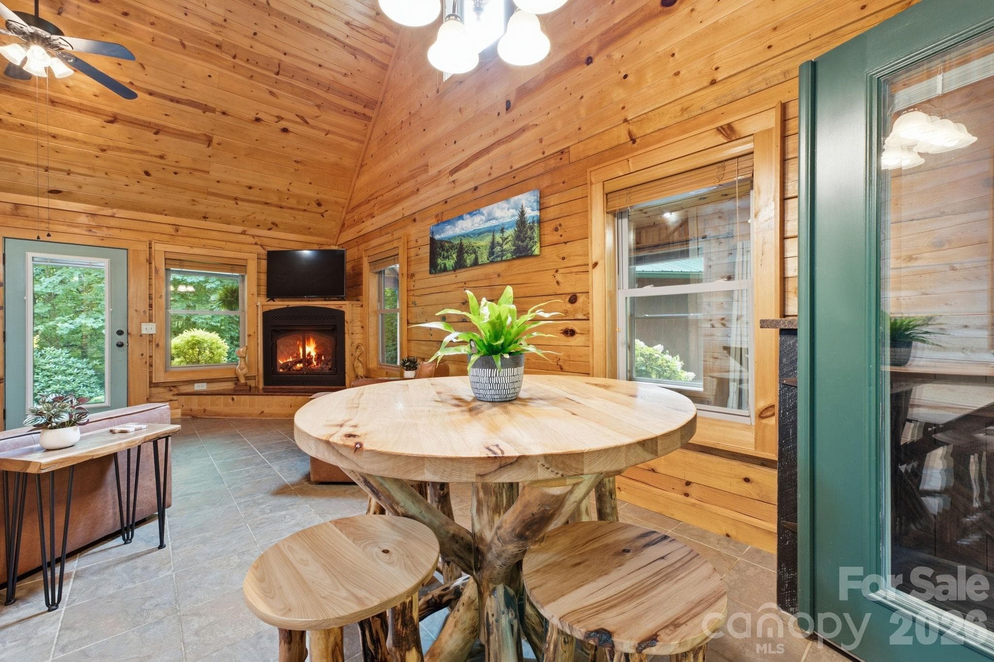 Single Family Residence at 1026 High Top Mountain Road, Whittier, photo 4 of 39