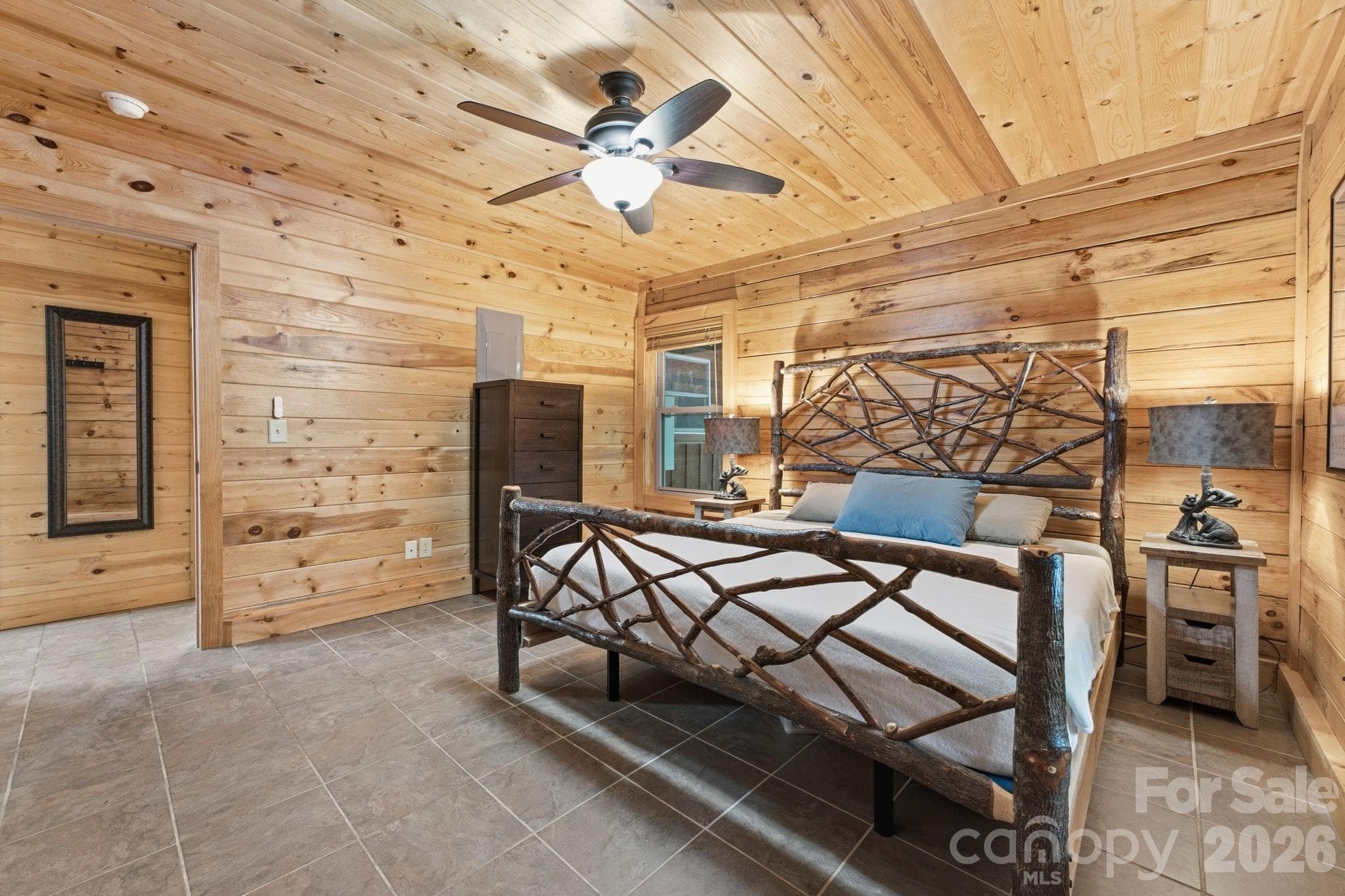 Single Family Residence at 1026 High Top Mountain Road, Whittier, photo 21 of 39