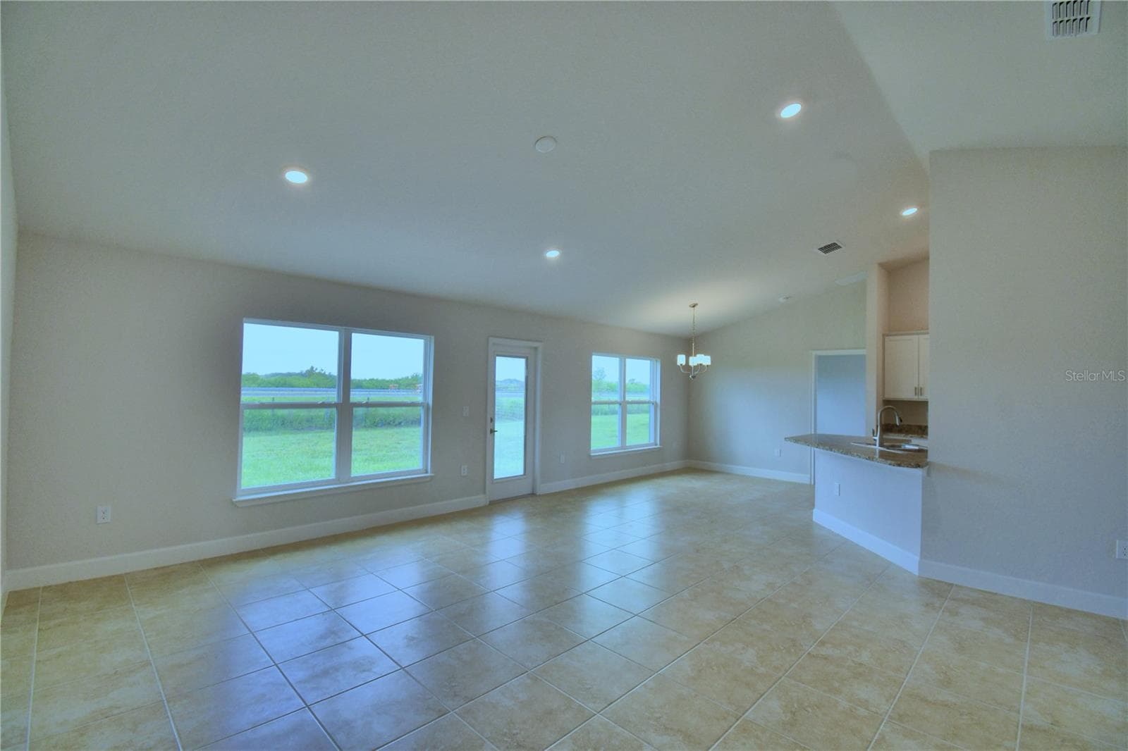 Single Family Residence at 4612 CALAMINT LN, AUBURNDALE, photo 15 of 43