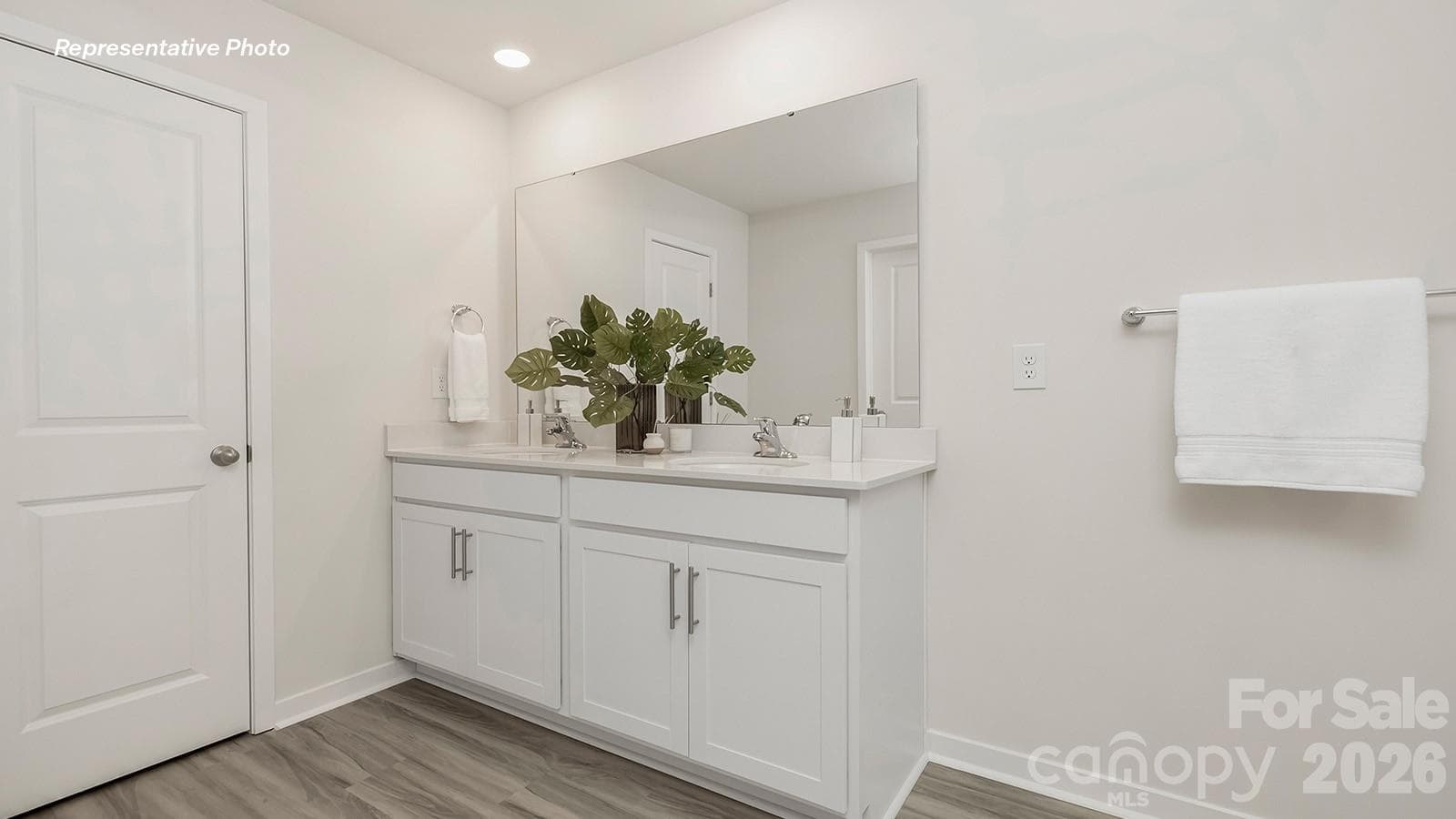 Single Family Residence at 1252 Lavender Drive, Richburg, photo 15 of 28
