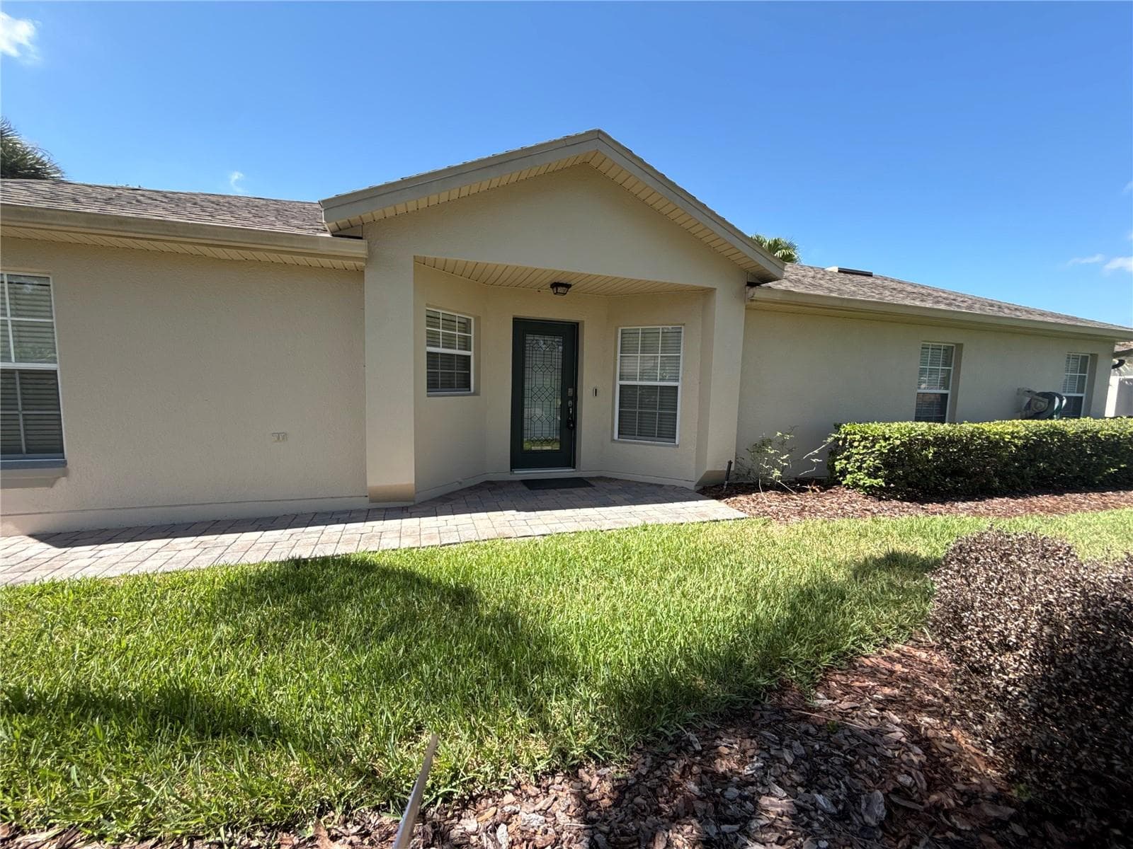 Single Family Residence at 674 VINEYARD WAY, POINCIANA, photo 3 of 27