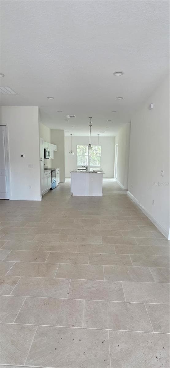 Single Family Residence at 1569 9TH AVE, DELAND, photo 2 of 43