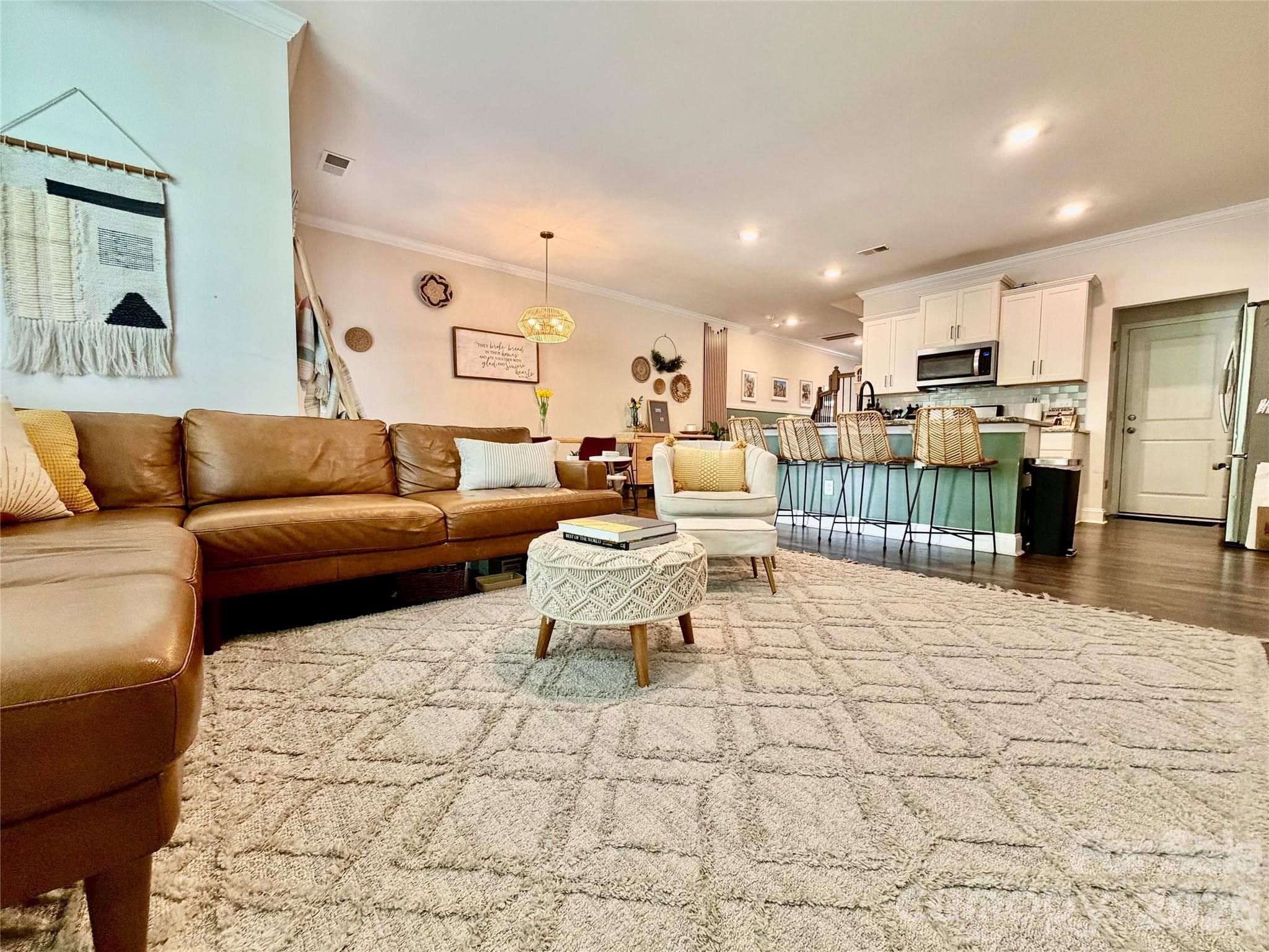 Townhouse at Clover, photo 4 of 25