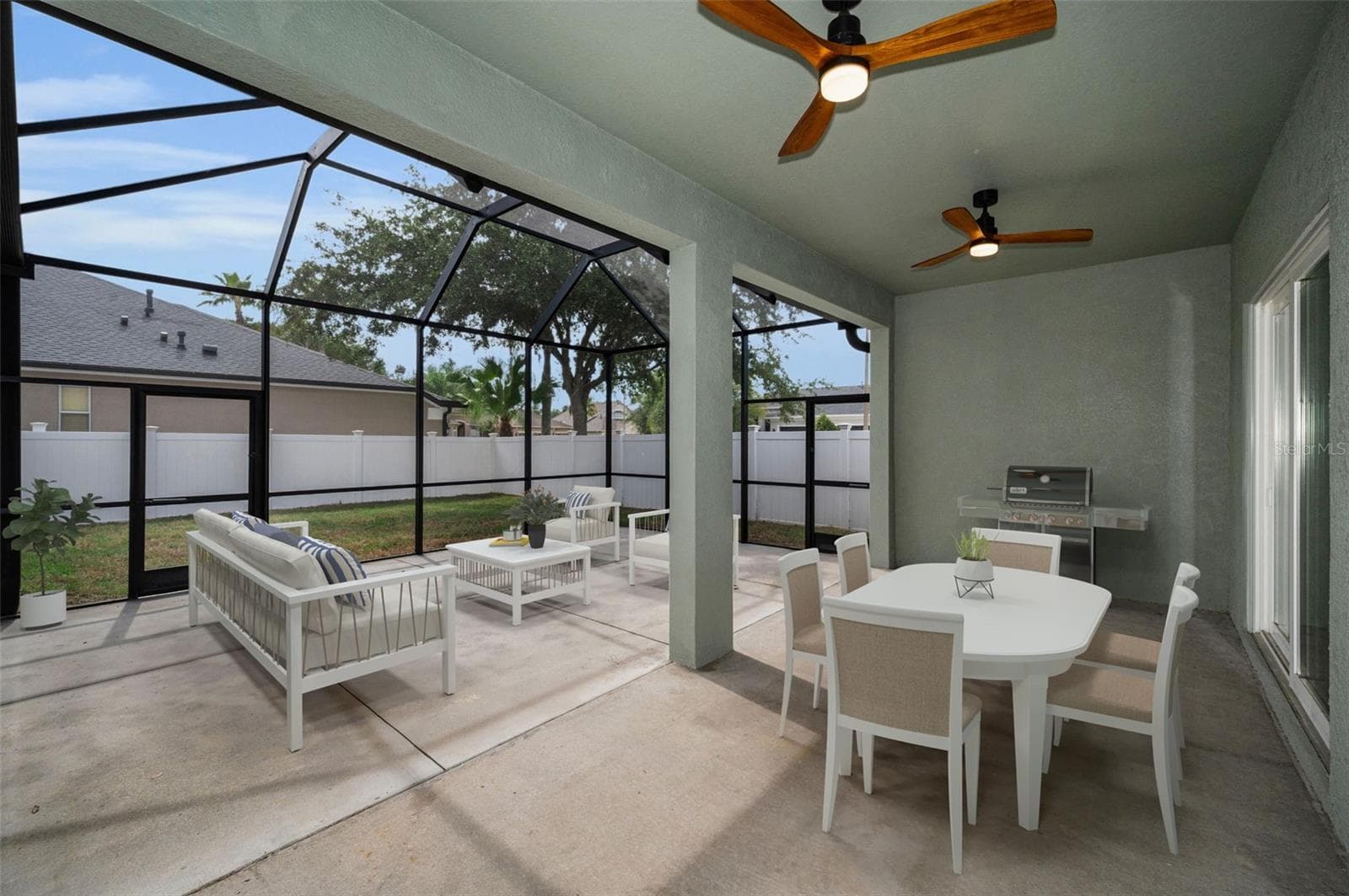 Enclosed Lanai - 1629 SALMONBERRY ST, WESLEY CHAPEL