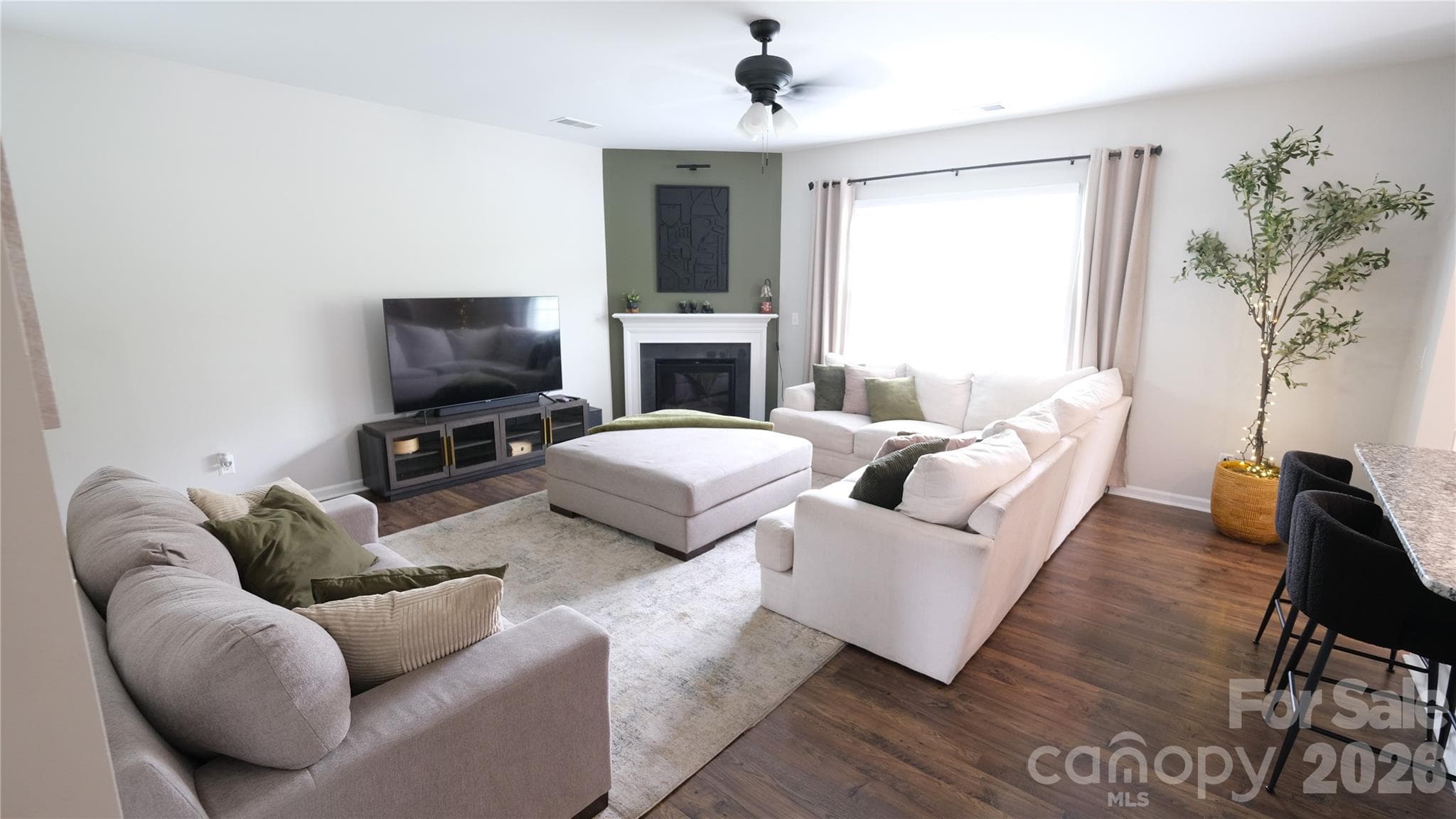 Single Family Residence at 7032 Branch Fork Road, Charlotte, photo 16 of 40