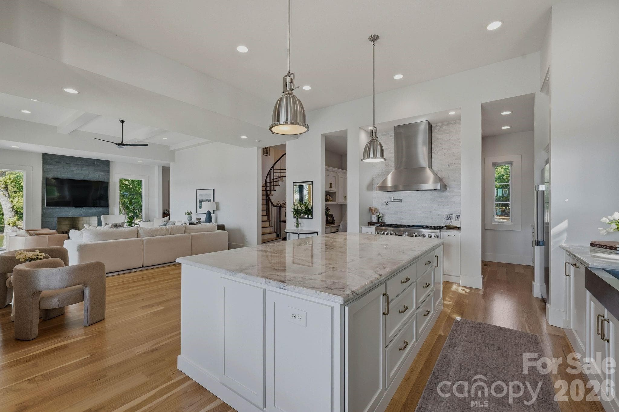 Single Family Residence at 16525 Forest Home Road, Charlotte, photo 12 of 48