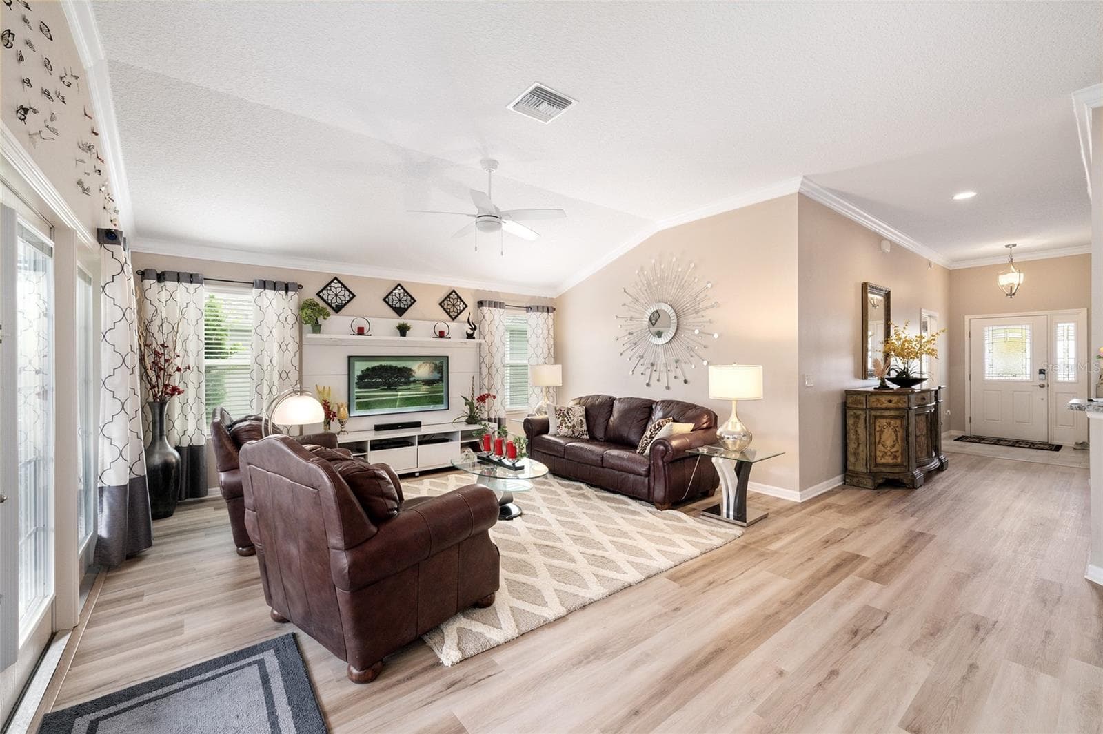 Single Family Residence at 1194 MCDONOUGH PL, THE VILLAGES, photo 18 of 39