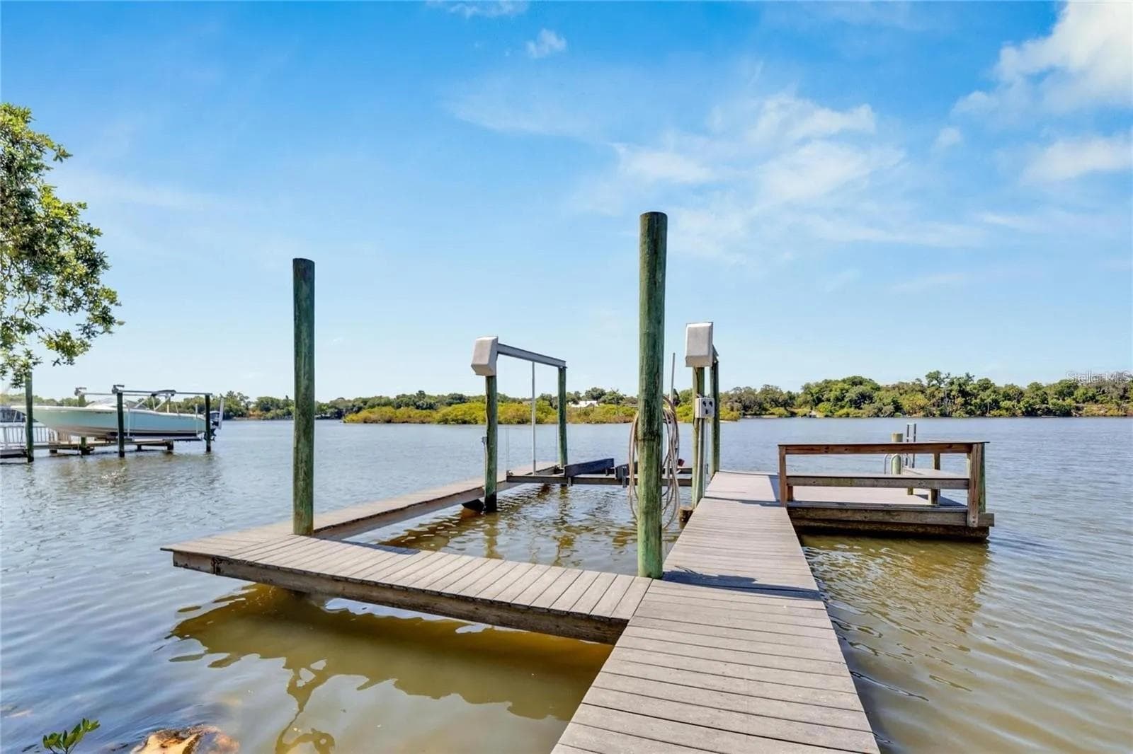 Single Family Residence at 9307 RIVER COVE DR, RIVERVIEW, photo 11 of 85