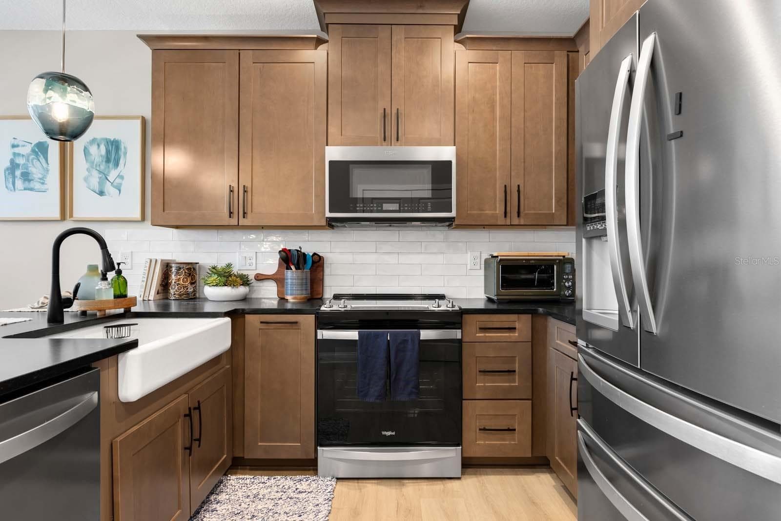 Kitchen - 7557 LAUREATE BLVD #6407, ORLANDO