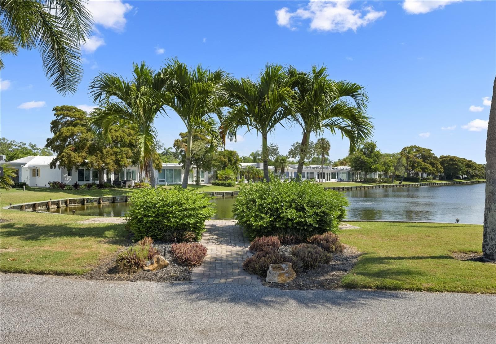 Condominium at 524 SPANISH DR S #125, LONGBOAT KEY, photo 5 of 41