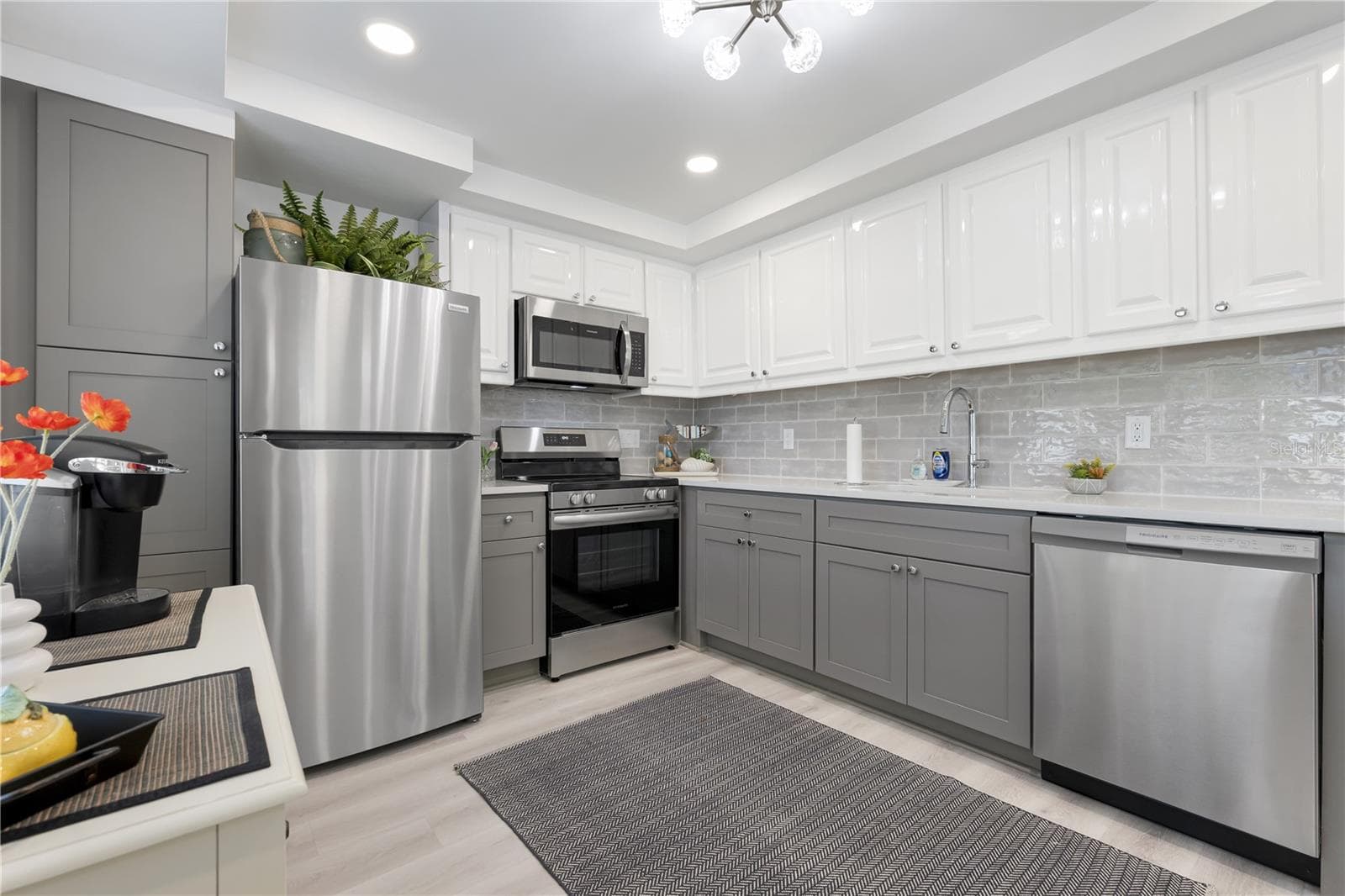 Condominium at 524 SPANISH DR S #125, LONGBOAT KEY, photo 13 of 41