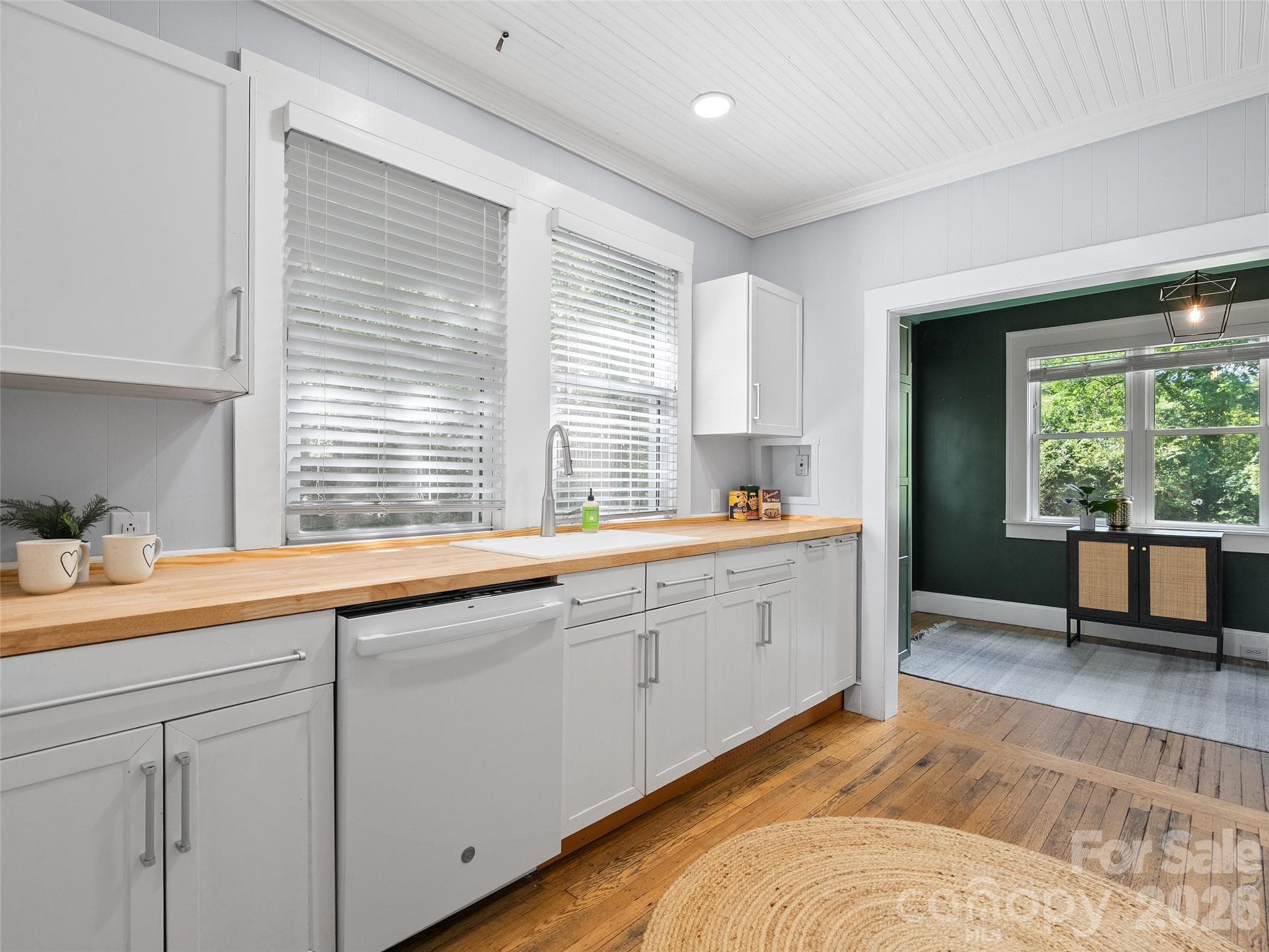 Single Family Residence at Asheville, photo 9 of 23