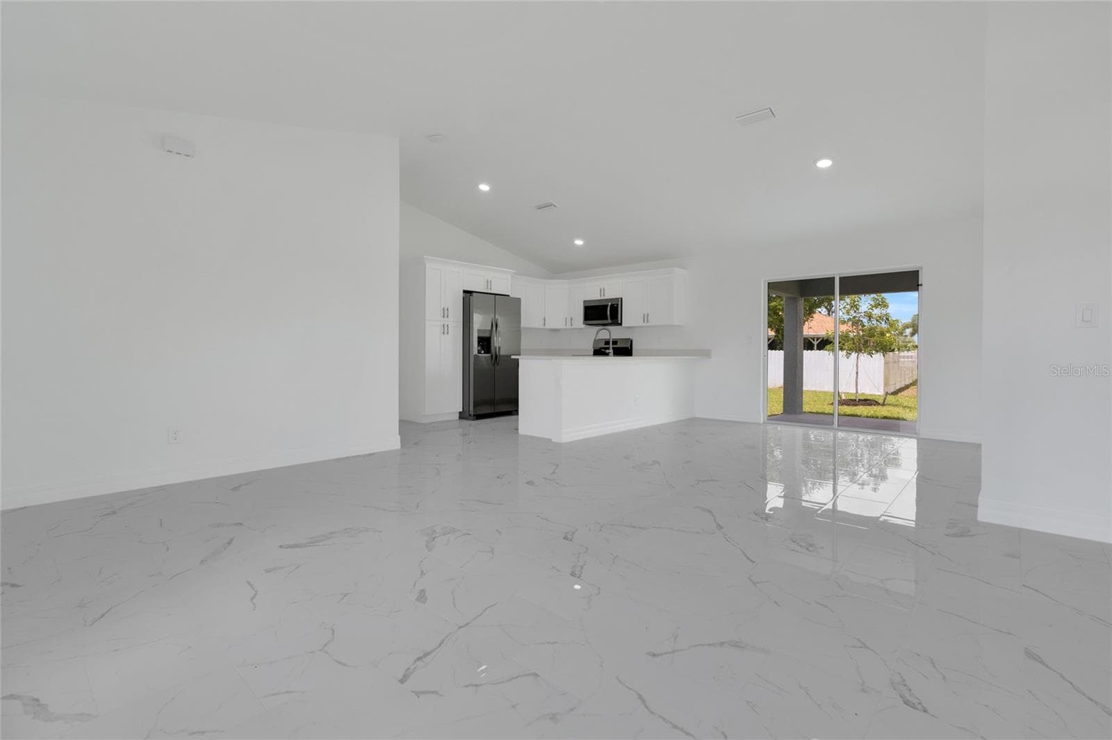Living room - 1808 NE 44TH ST, CAPE CORAL