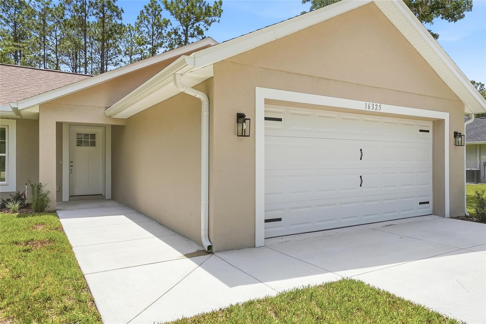 Single Family Residence at 16325 FORCE RD, BROOKSVILLE, photo 6 of 53