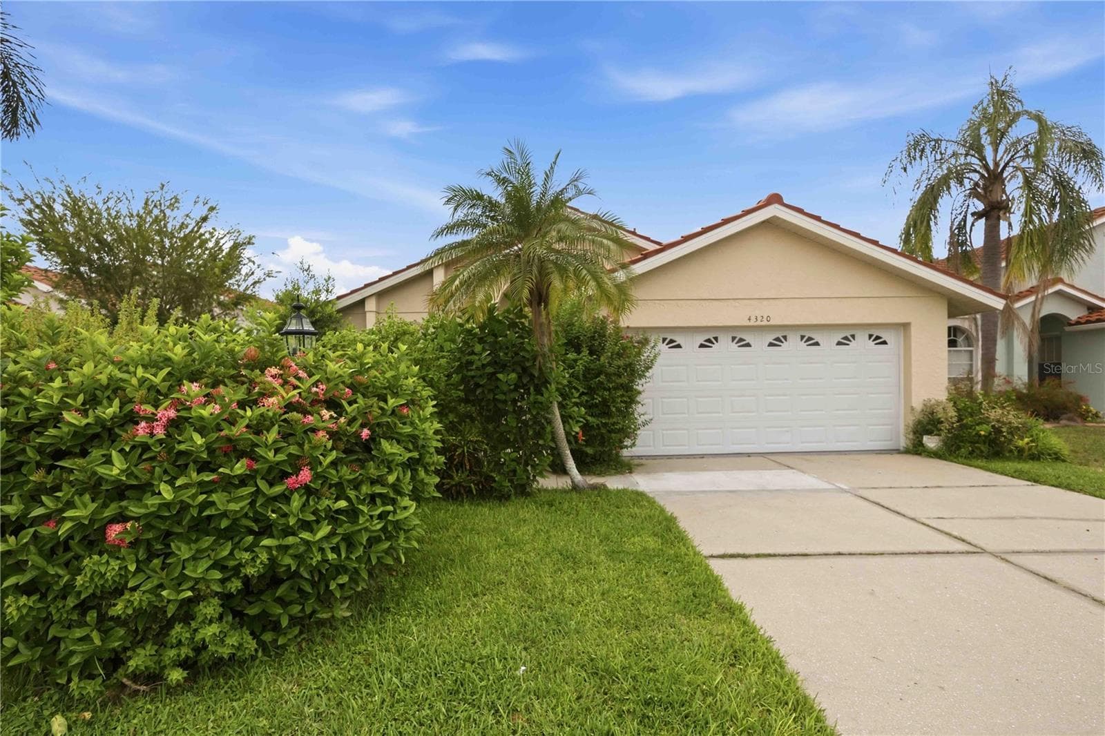 Single Family Residence at 4320 MARCOTT CIR, SARASOTA, photo 3 of 67