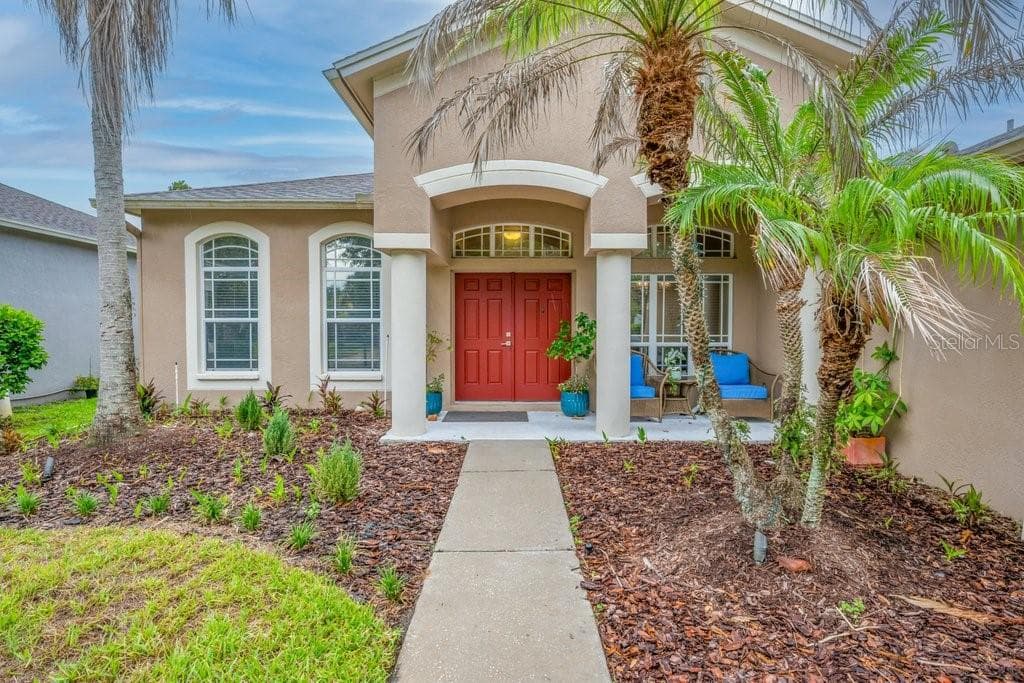 Single Family Residence at 16135 BRIDGEDALE DR, LITHIA, photo 2 of 40