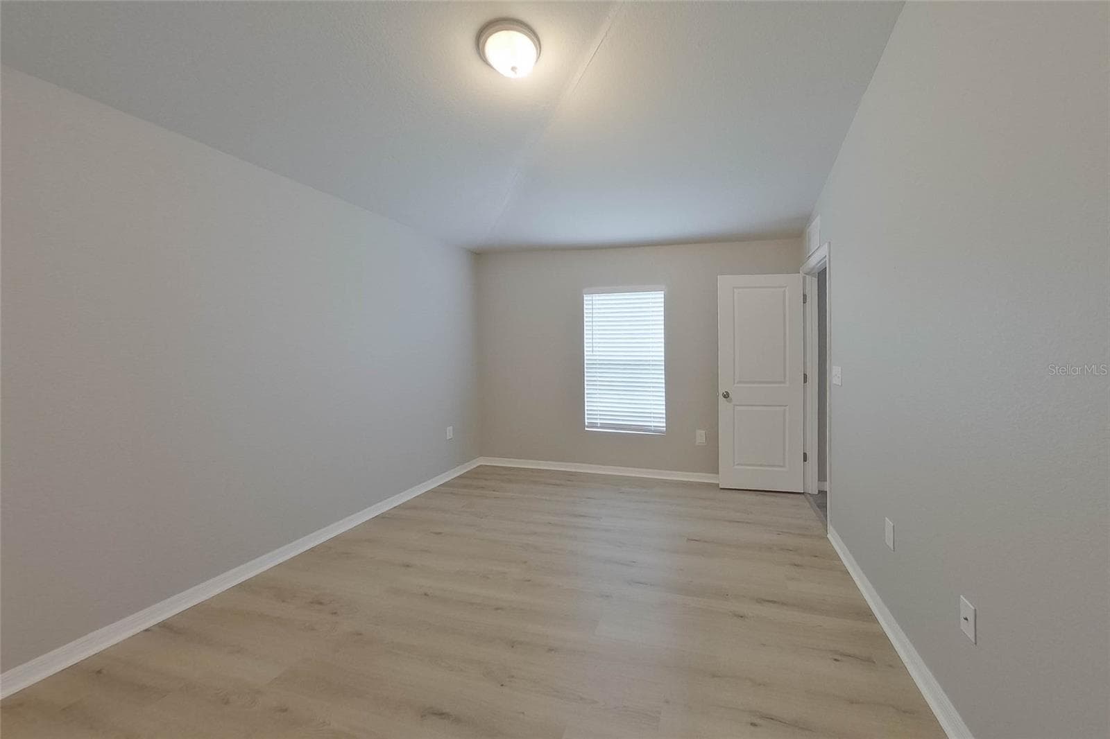 Villa at 9135 AEGEAN CIR, LEHIGH ACRES, photo 11 of 17