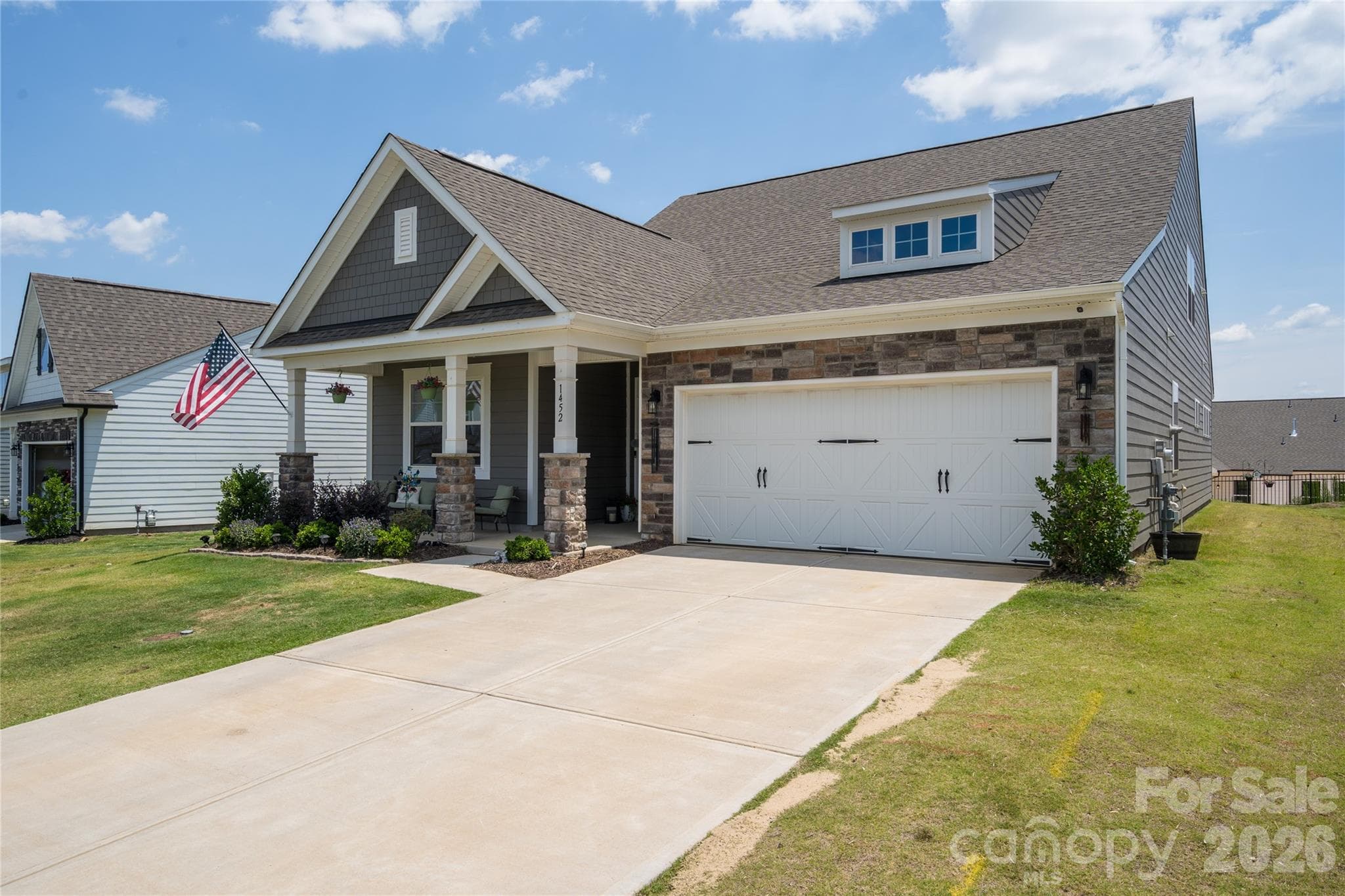 Single Family Residence at 1452 Ardmore Drive, Sherrills Ford, photo 2 of 35