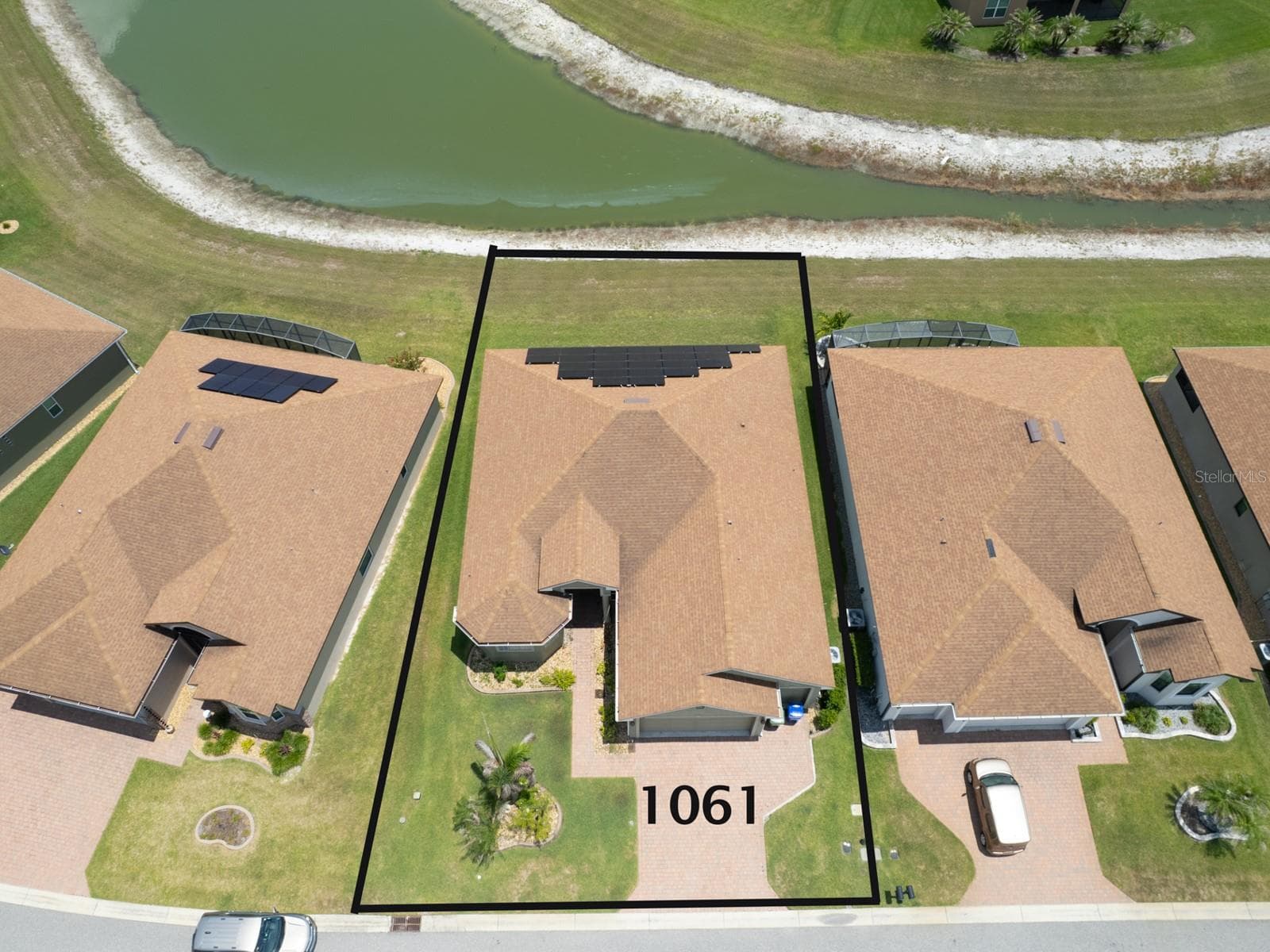 Single Family Residence at 1061 SAWGRASS DR, WINTER HAVEN, photo 25 of 52