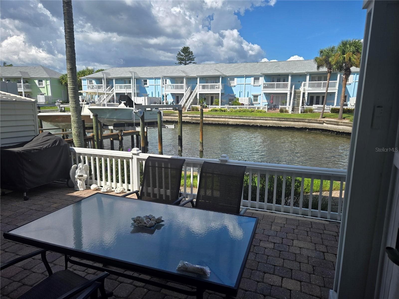 Condominium at 5231 BEACH DR SE #A, ST PETERSBURG, photo 20 of 23