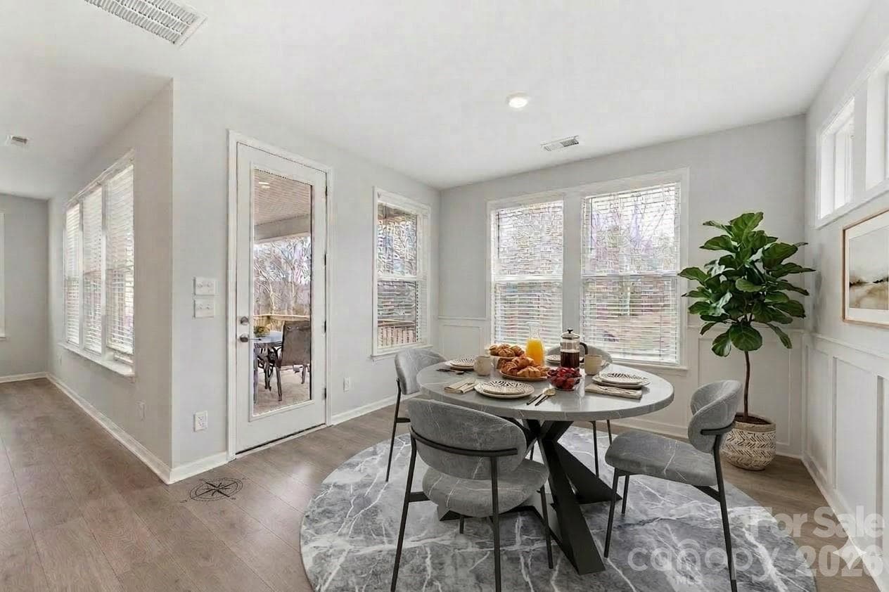 virtually staged - Mooresville