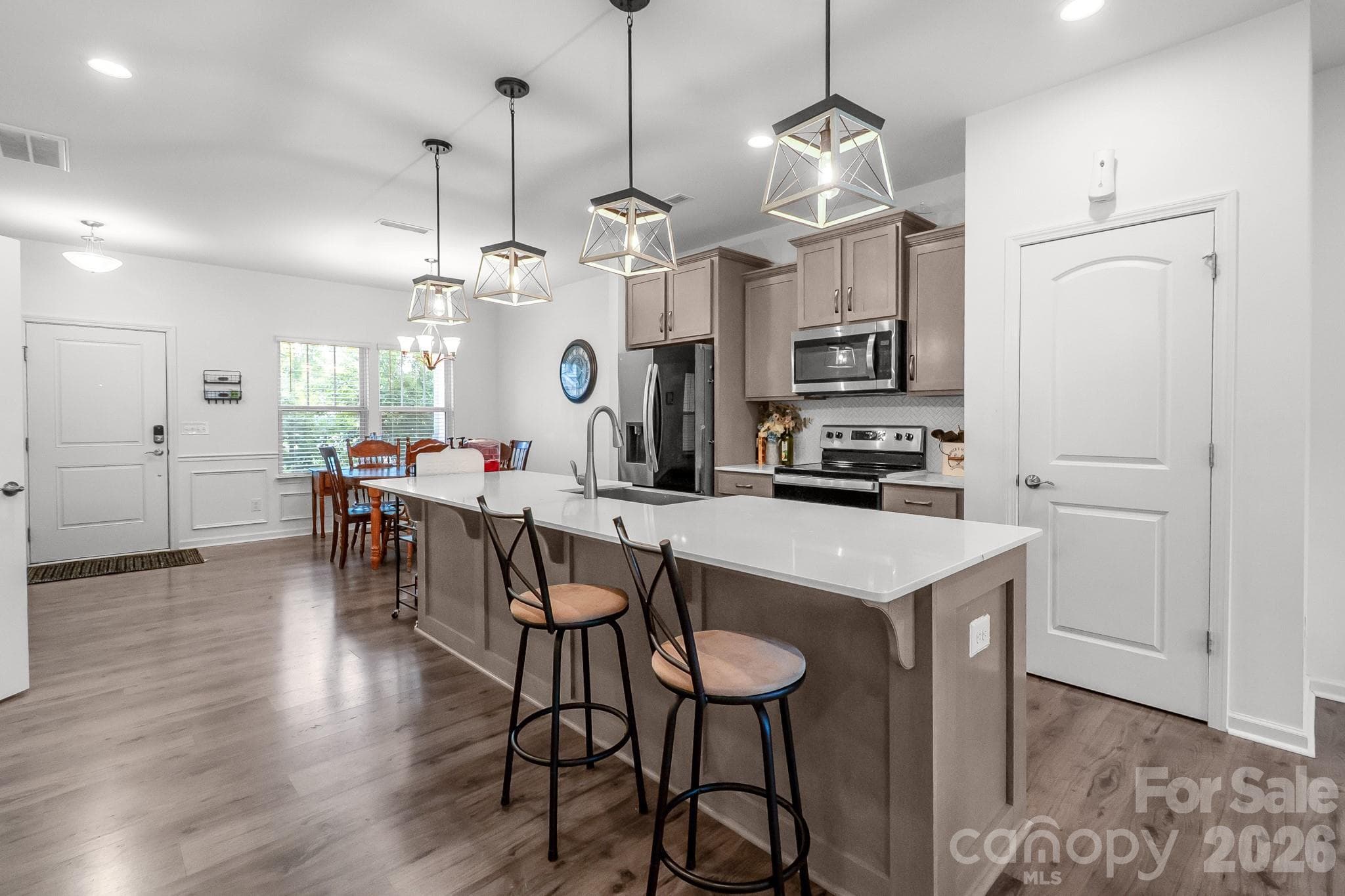 Single Family Residence at 60103 Blue Bird Lane, Lancaster, photo 5 of 18