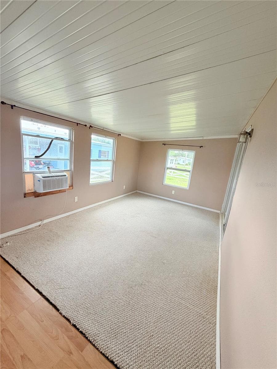 Manufactured Home at 14224 SANDHURST ST, BROOKSVILLE, photo 11 of 28