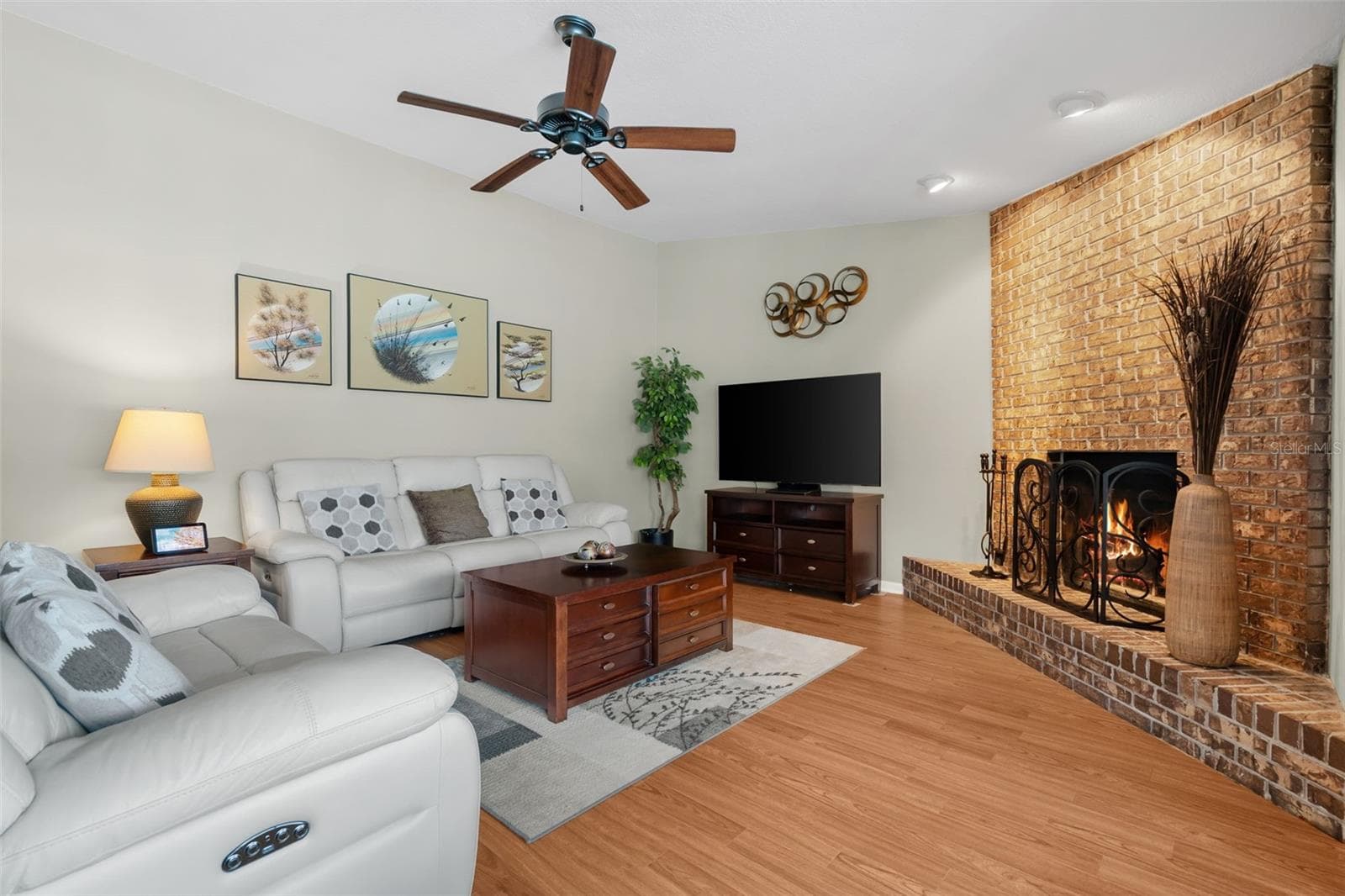 Single Family Residence at 4029 BELL GRANDE DR, VALRICO, photo 17 of 53