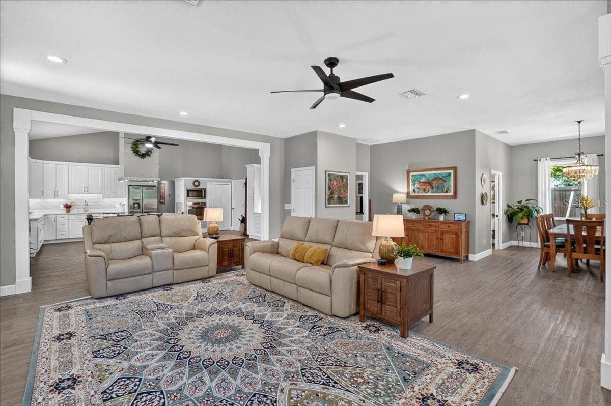 Living room - 11740 DARSEY RD, PARRISH