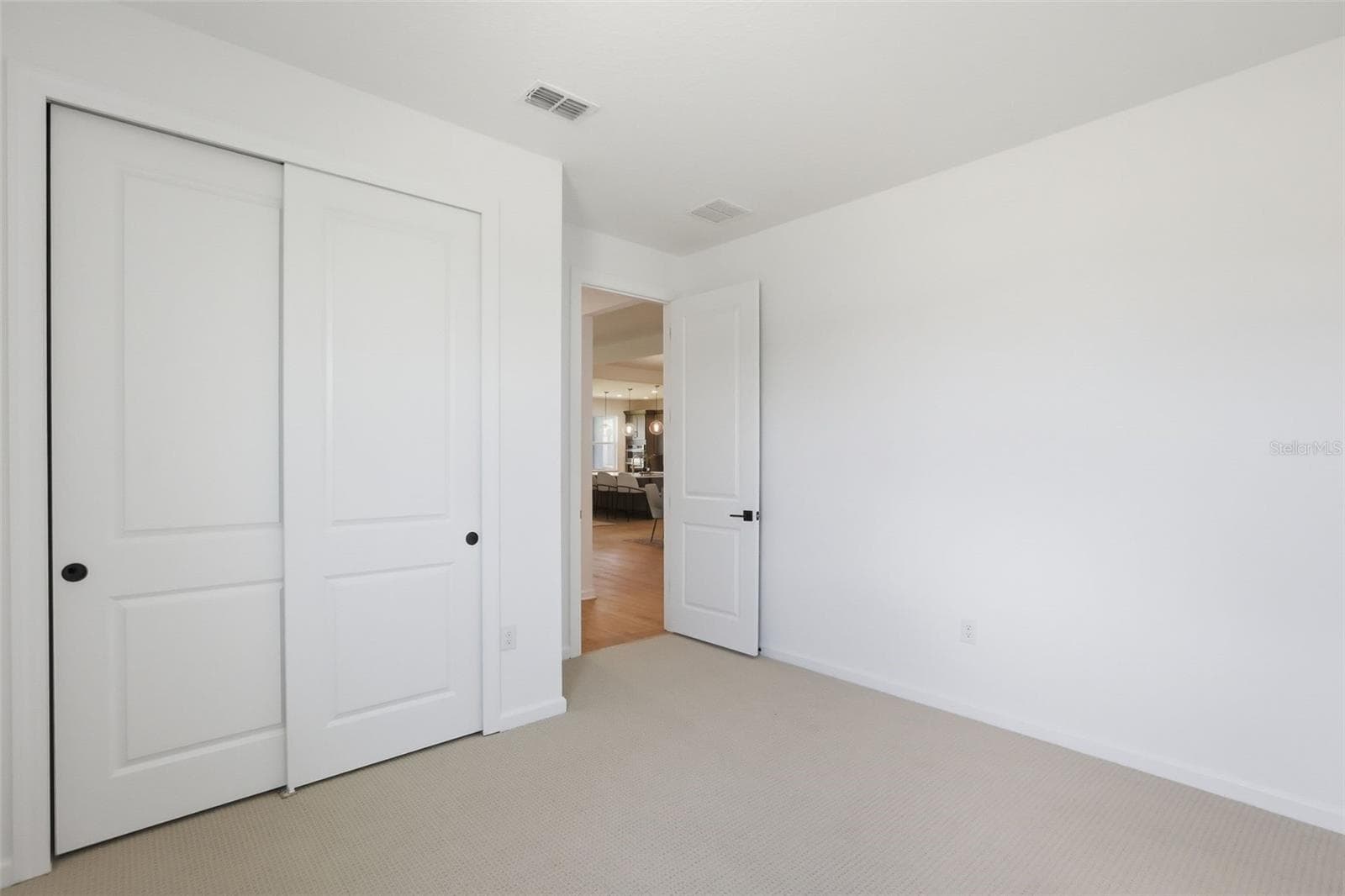 Single Family Residence at 1595 STONECLIFFF DR, APOPKA, photo 6 of 45