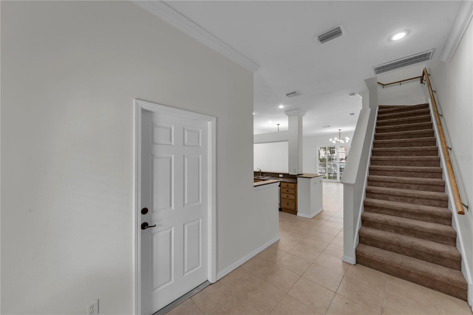 FOYER - 1421 RIDGE TER, TARPON SPRINGS