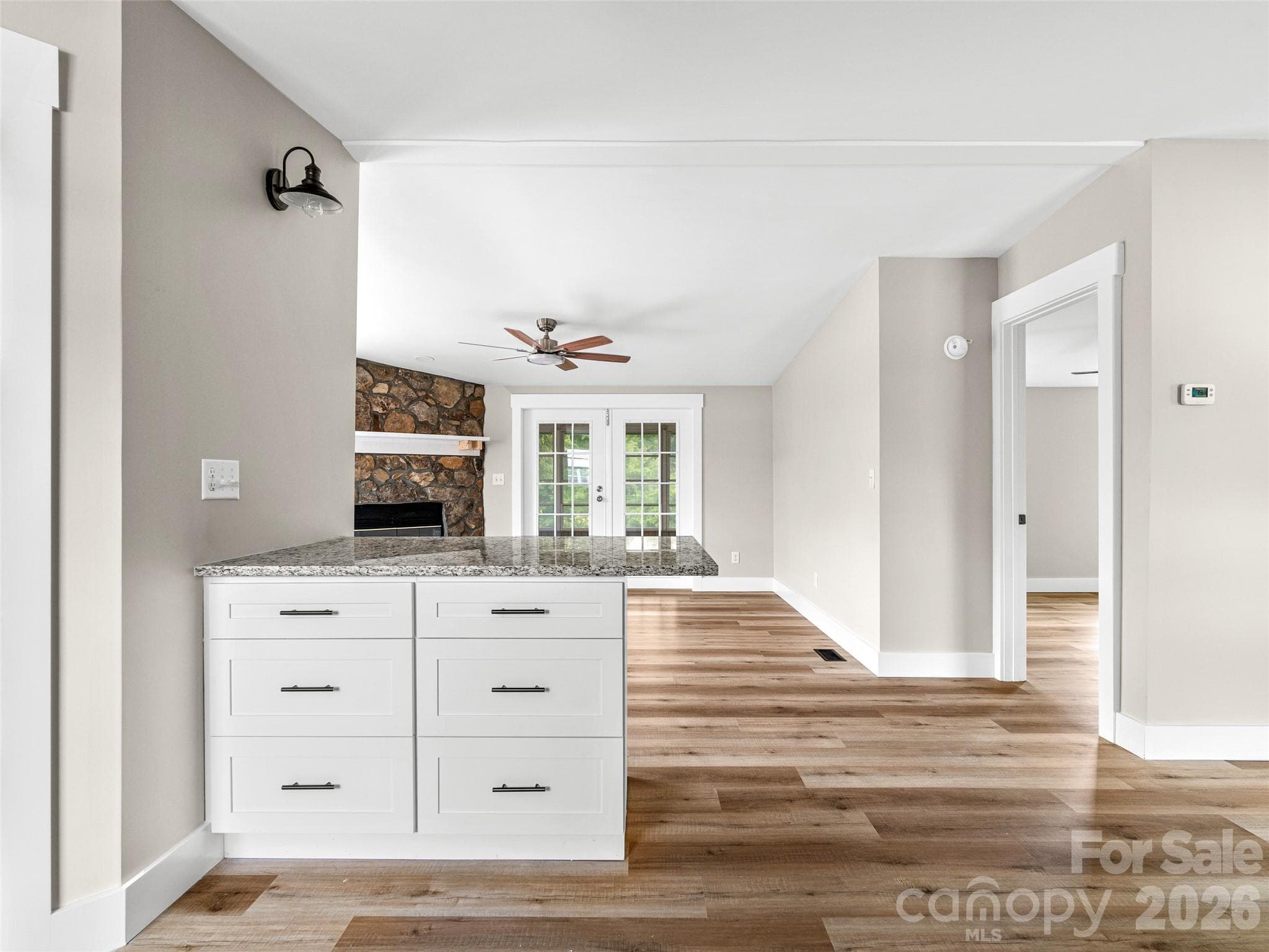 Single Family Residence at 448 Riverwind Drive, Hendersonville, photo 12 of 43