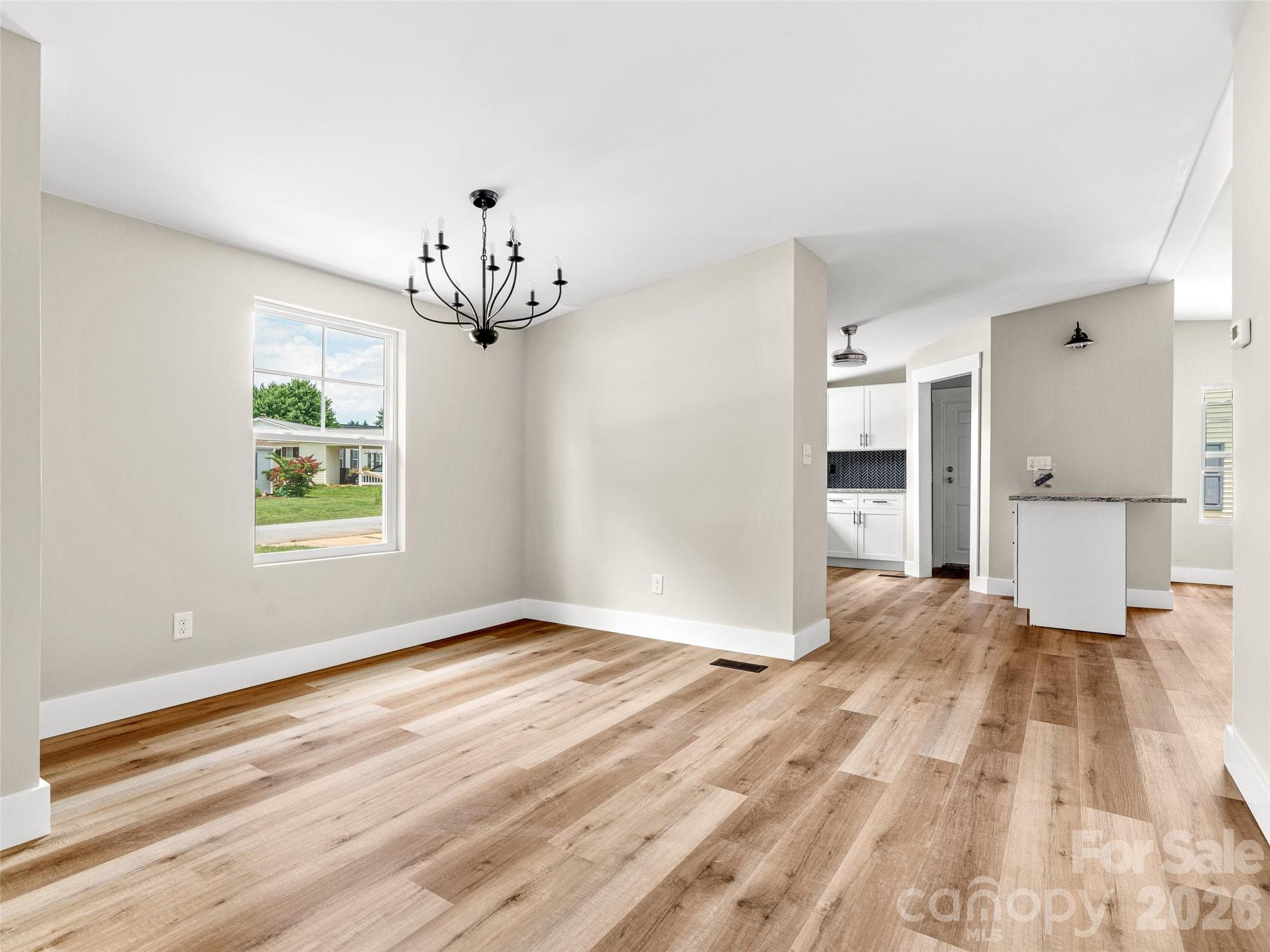 Single Family Residence at 448 Riverwind Drive, Hendersonville, photo 21 of 43