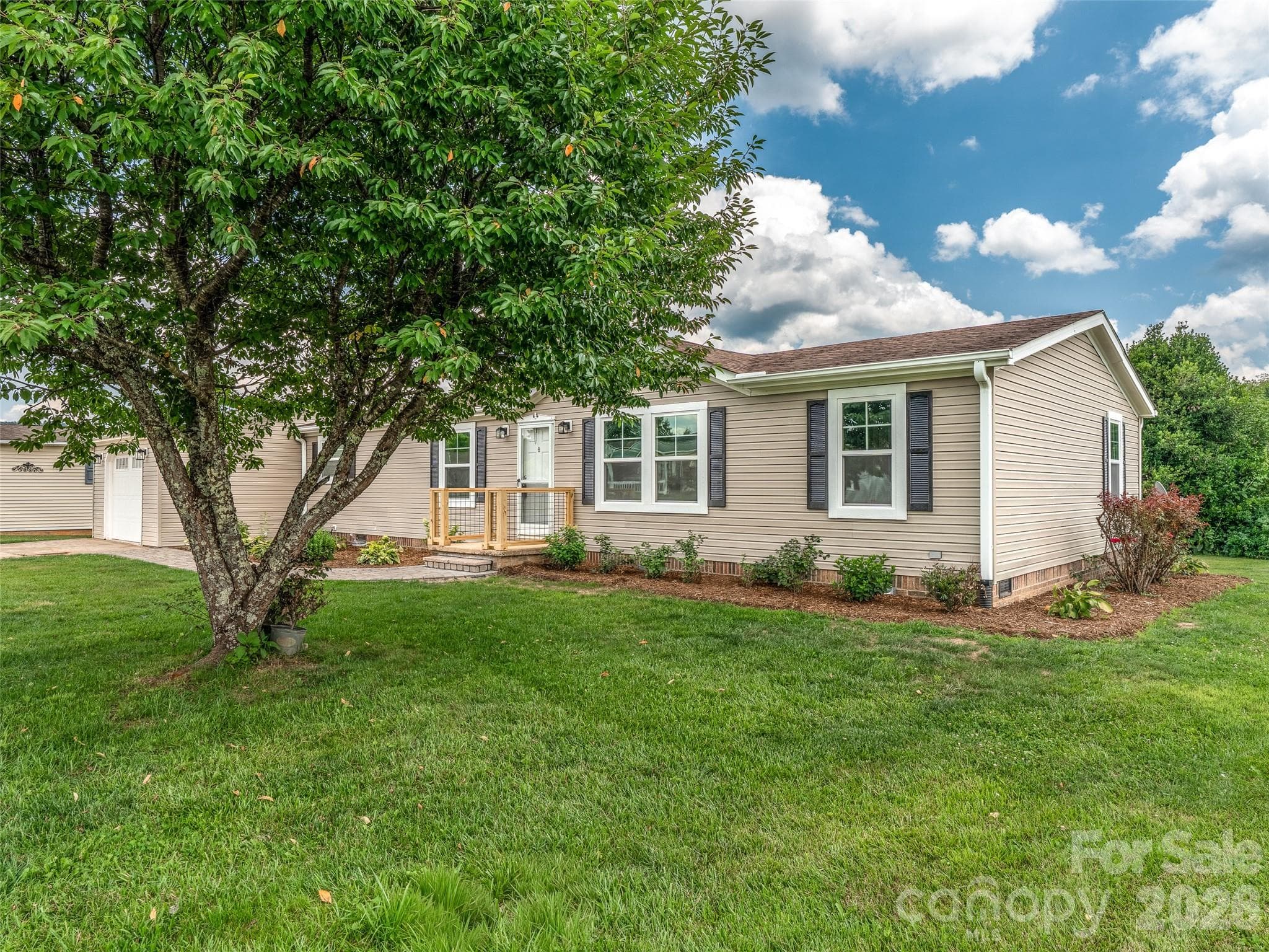 Single Family Residence at 448 Riverwind Drive, Hendersonville, photo 40 of 43