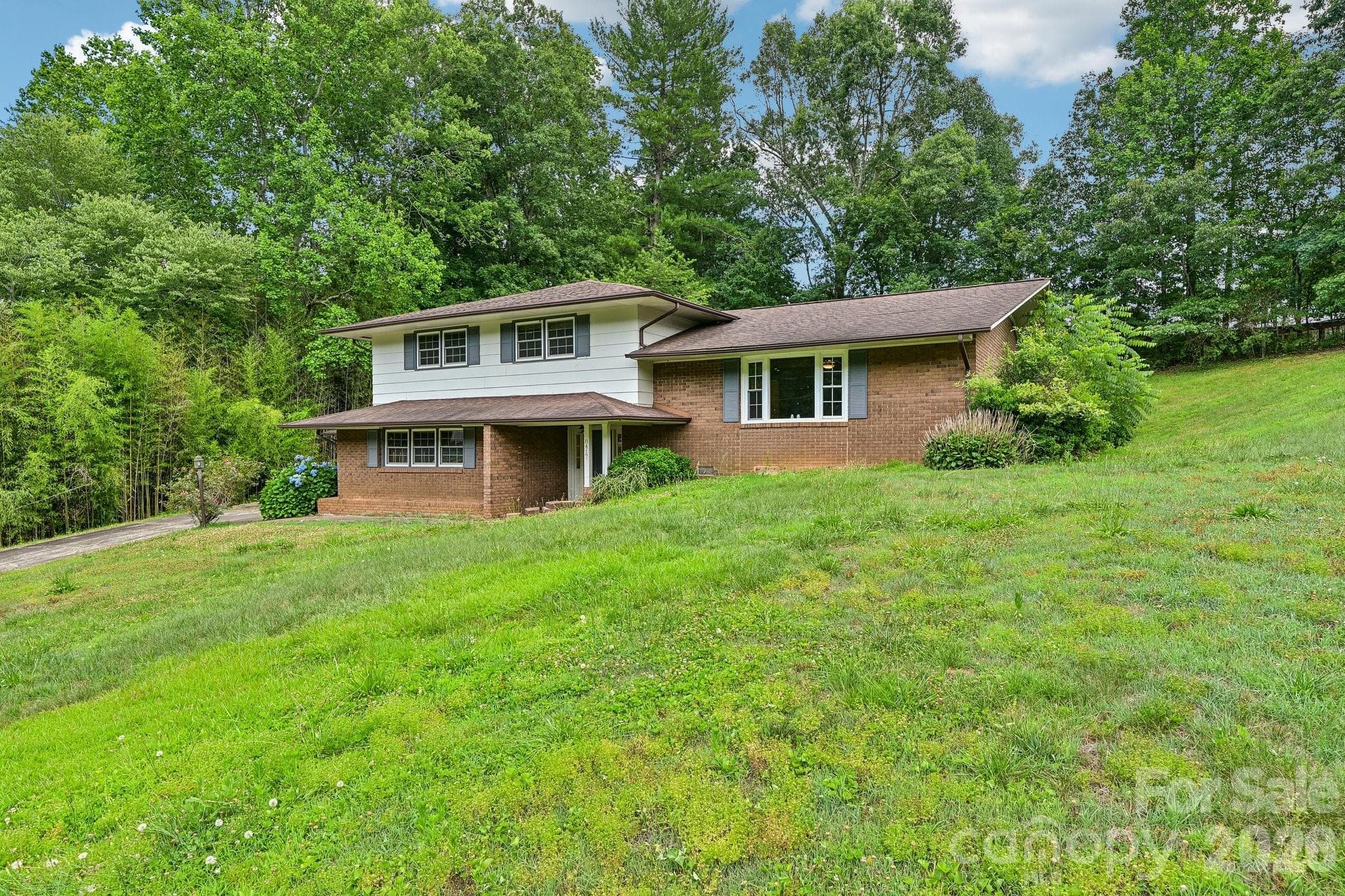 Single Family Residence at Hickory, photo 2 of 42