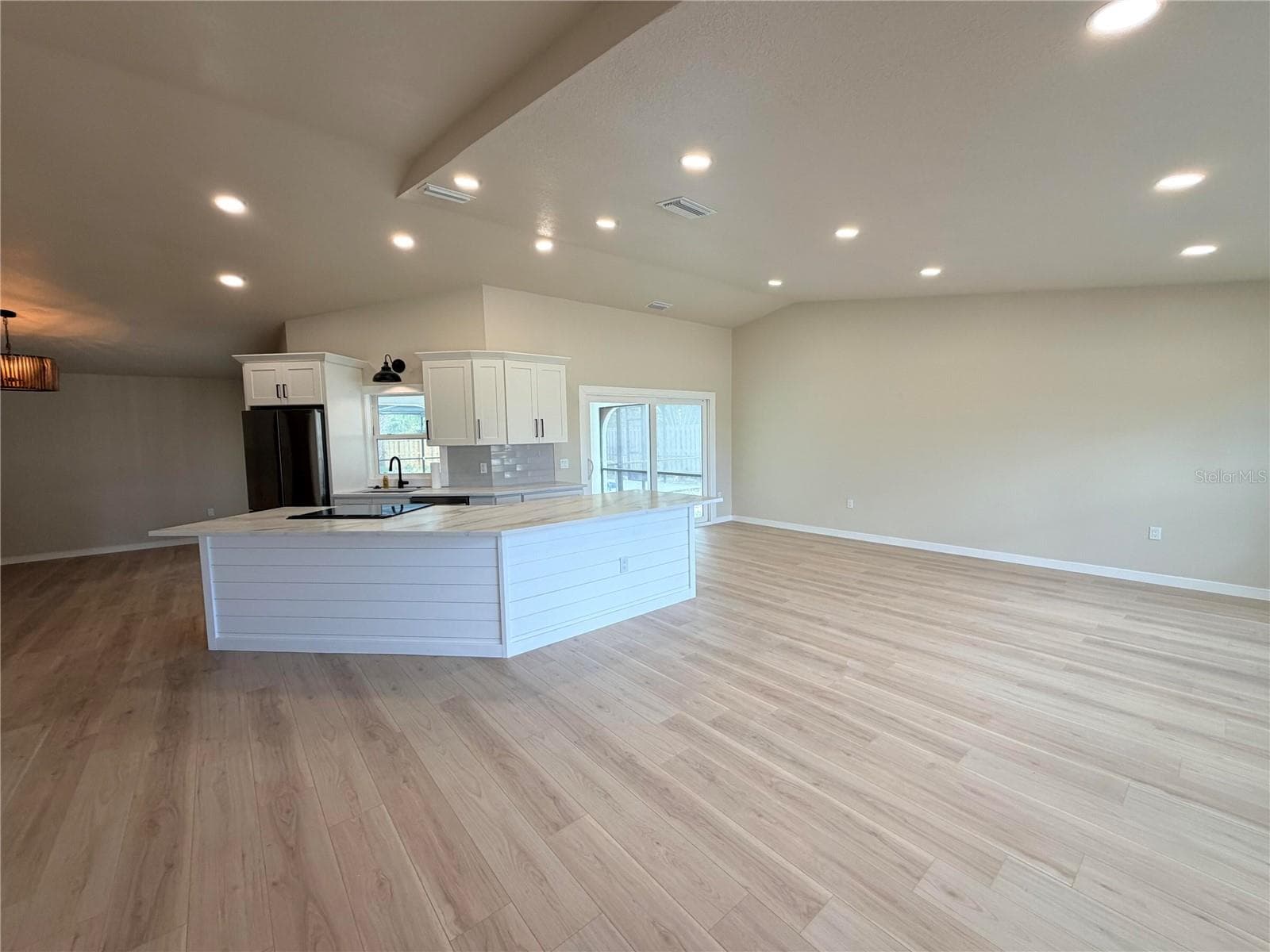 Single Family Residence at 303 70TH ST NW, BRADENTON, photo 4 of 17