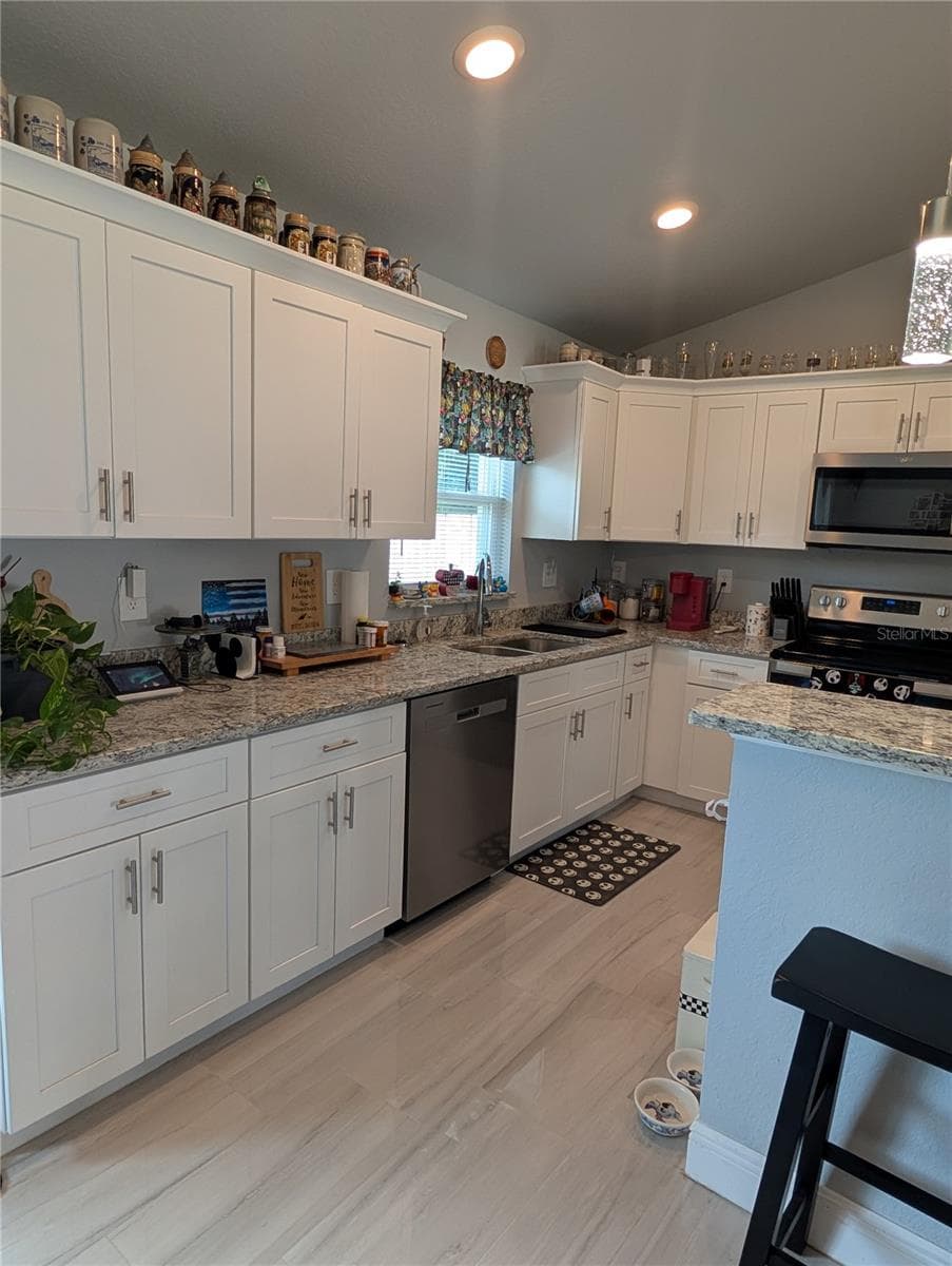 kitchen - 5832 NW 63RD PL, OCALA