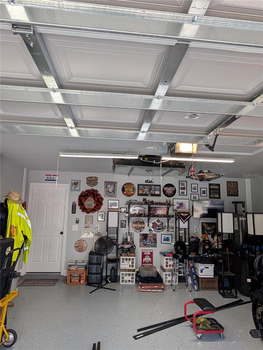 Garage - 5832 NW 63RD PL, OCALA